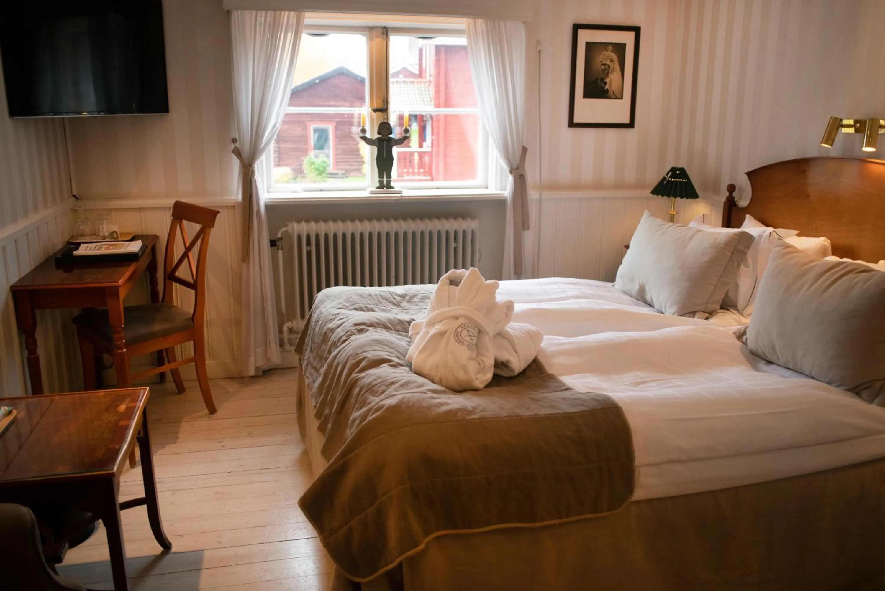 Photo of the whole room, Bed in Åkerblads Hotell Gästgiveri Spa