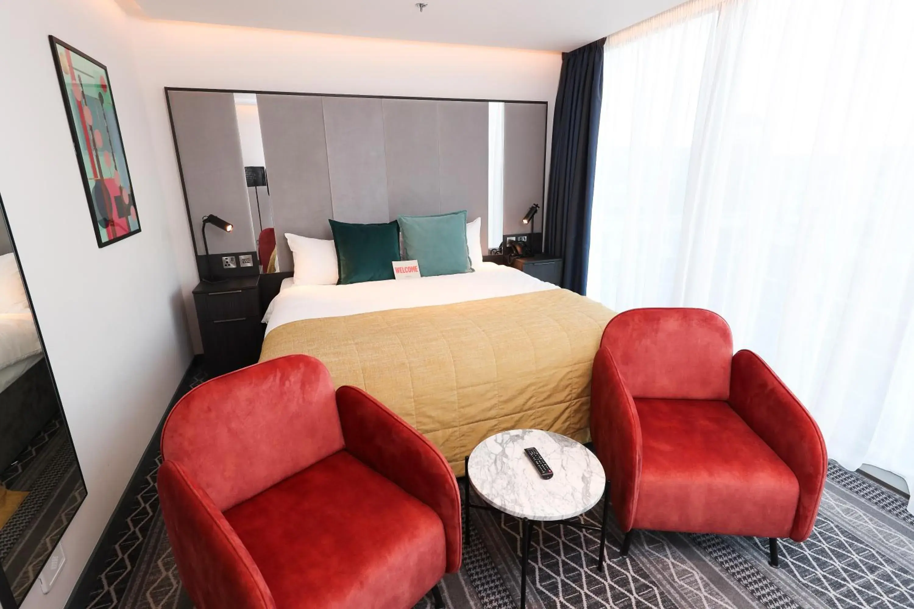 Living room, Bed in Marlin Hotel Stephens Green Living room, Bed in Marlin Hotel Stephens Green