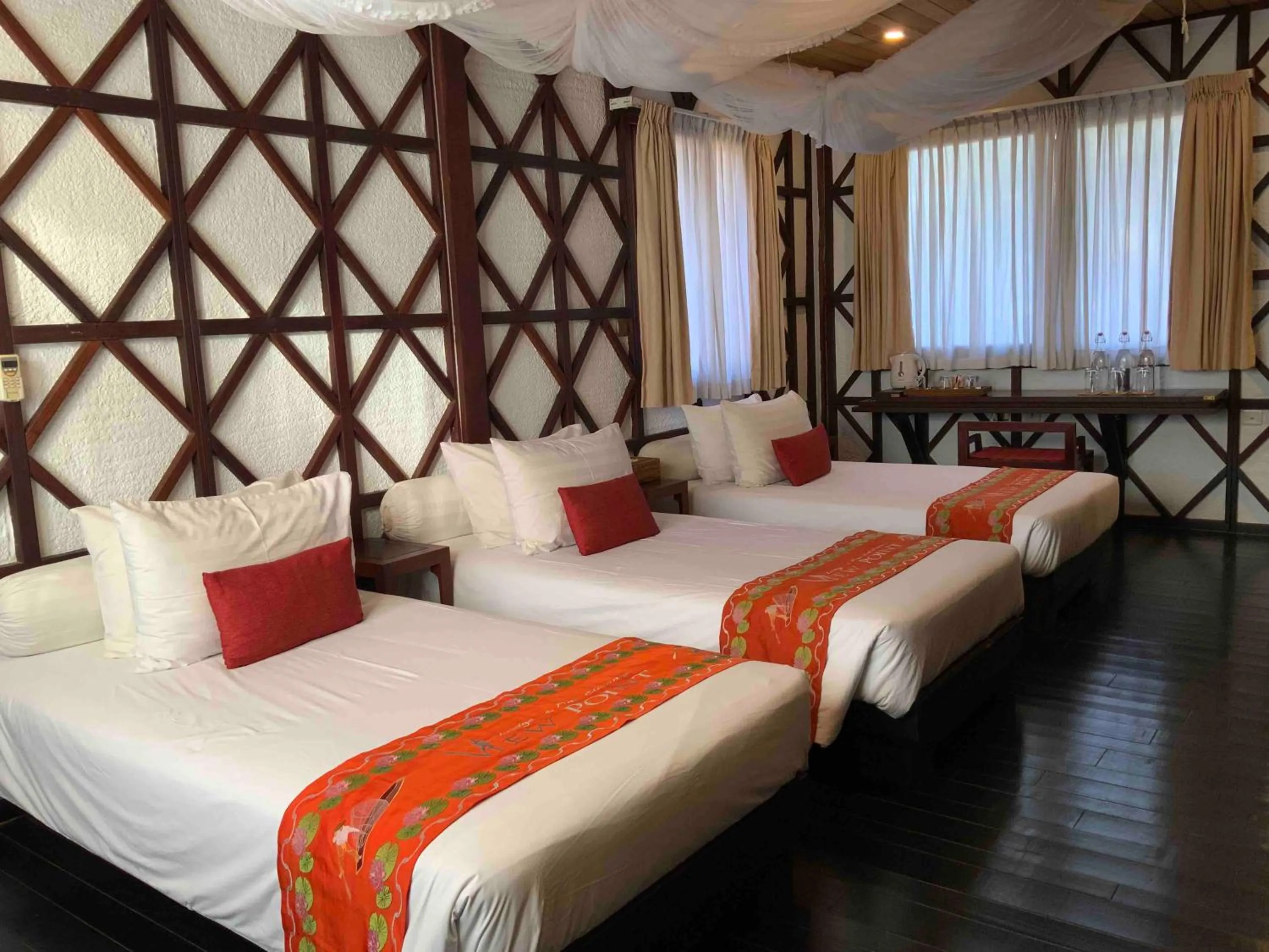 Bedroom, Bed in ViewPoint Ecolodge