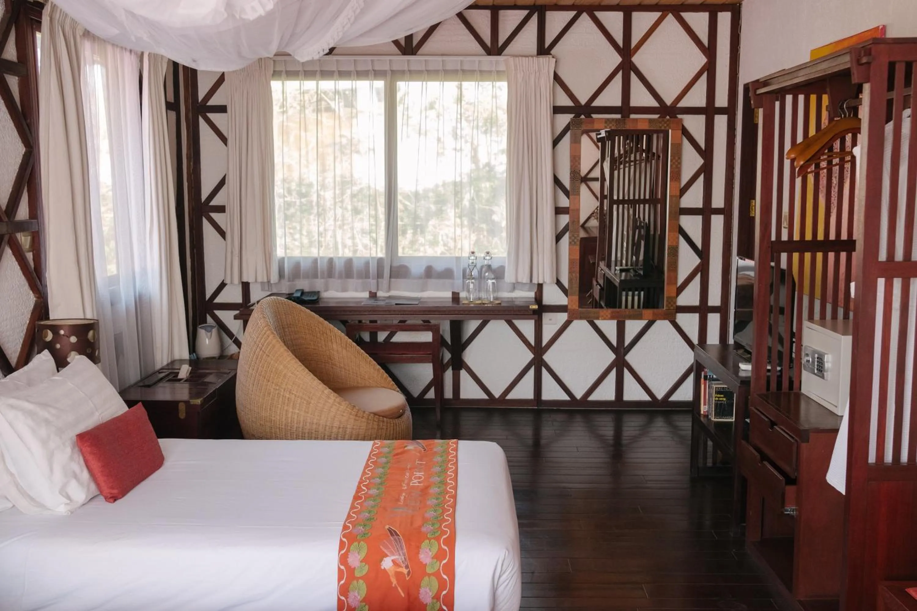 Bed in ViewPoint Ecolodge