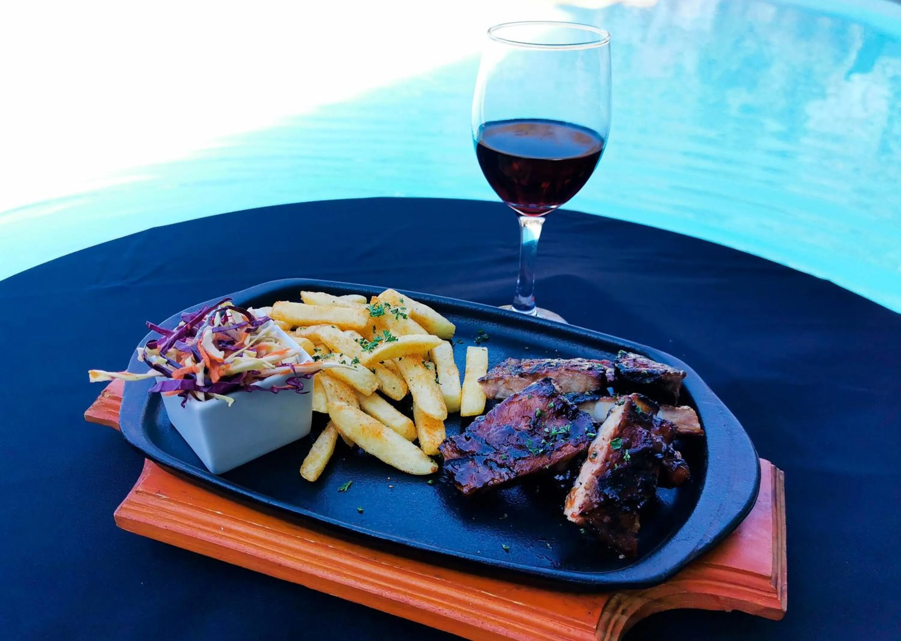 Restaurant/places to eat in Umuzi Lodge