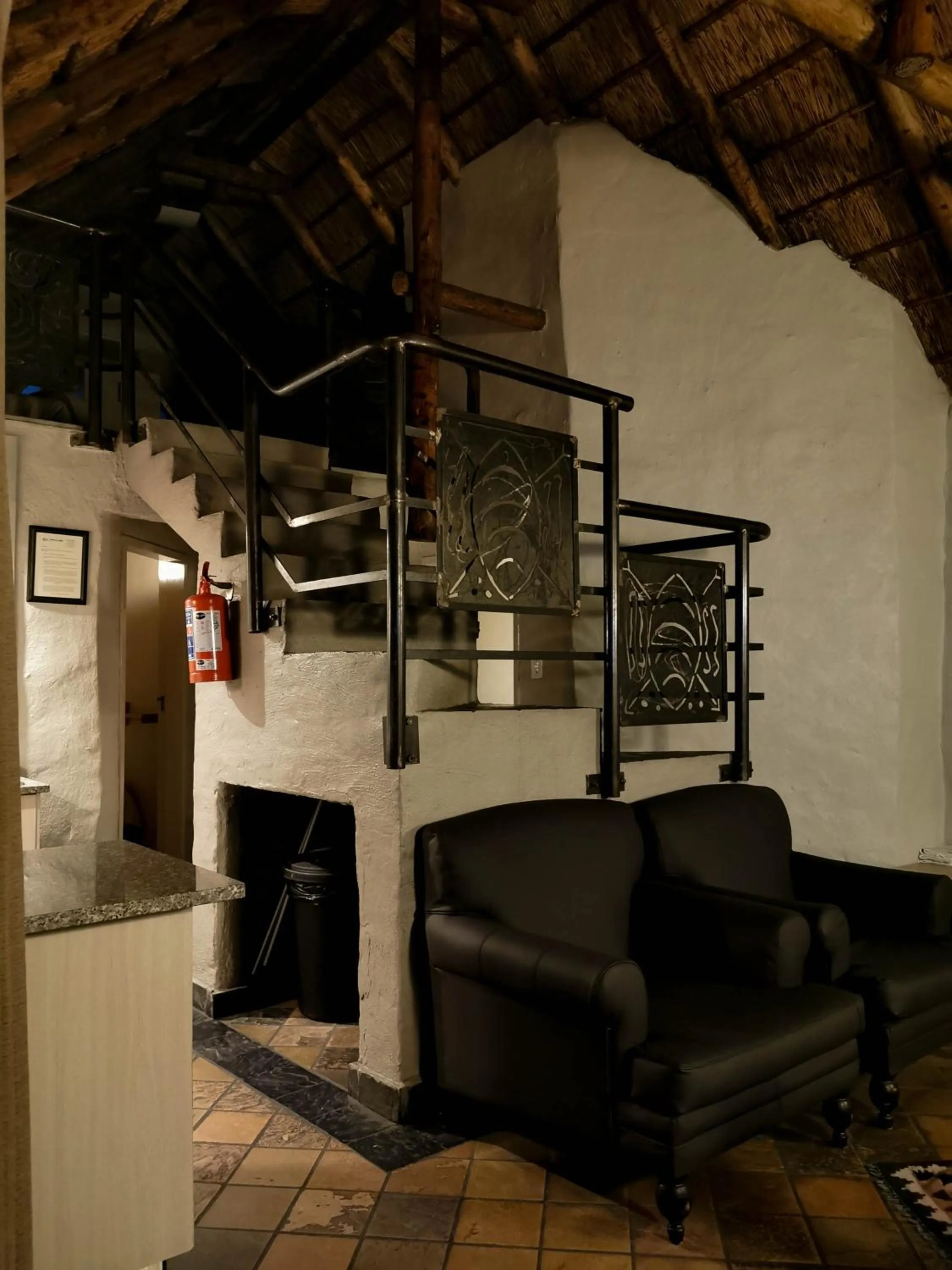 Living room in Umuzi Lodge