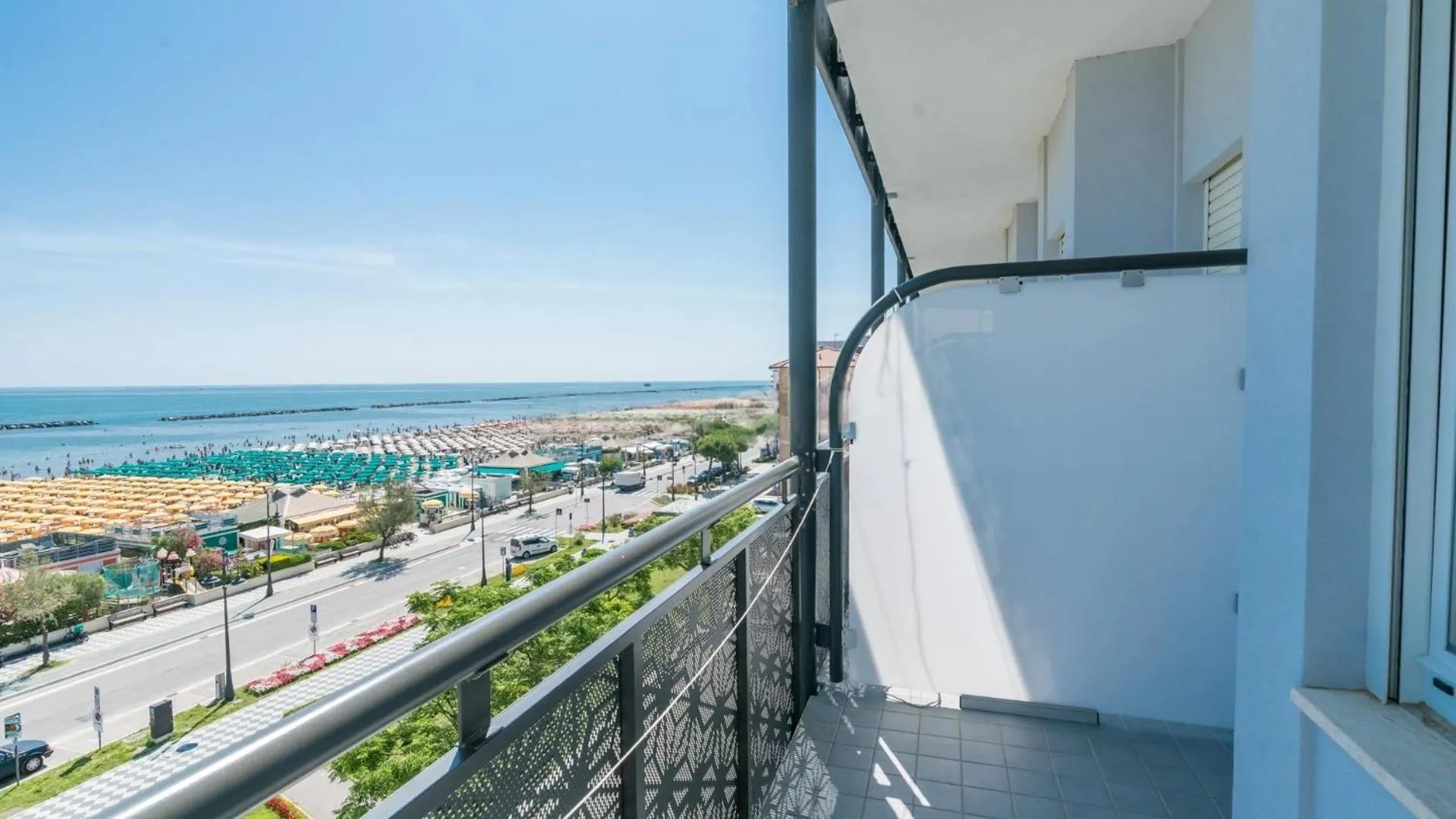 Hotel Cosmopol Cesenatico