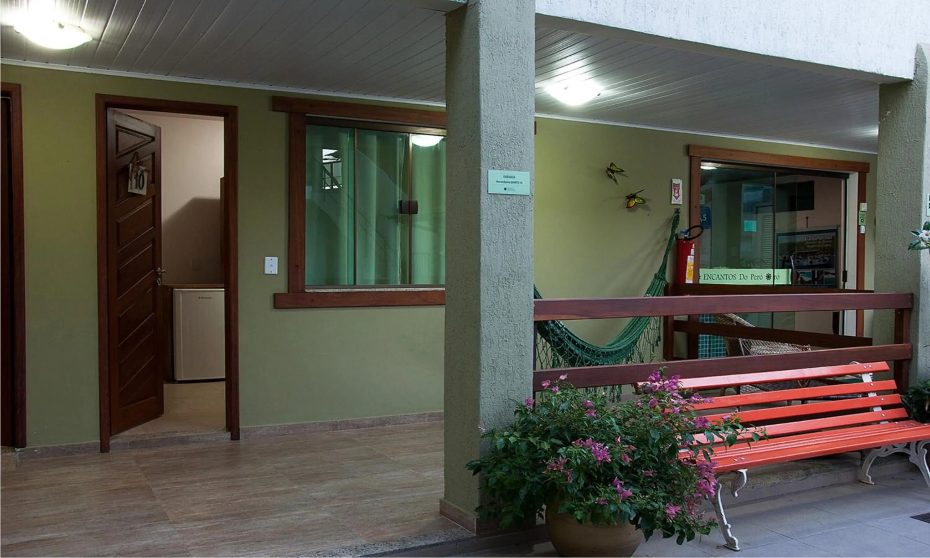Facade/entrance in Pousada Encantos do Peró