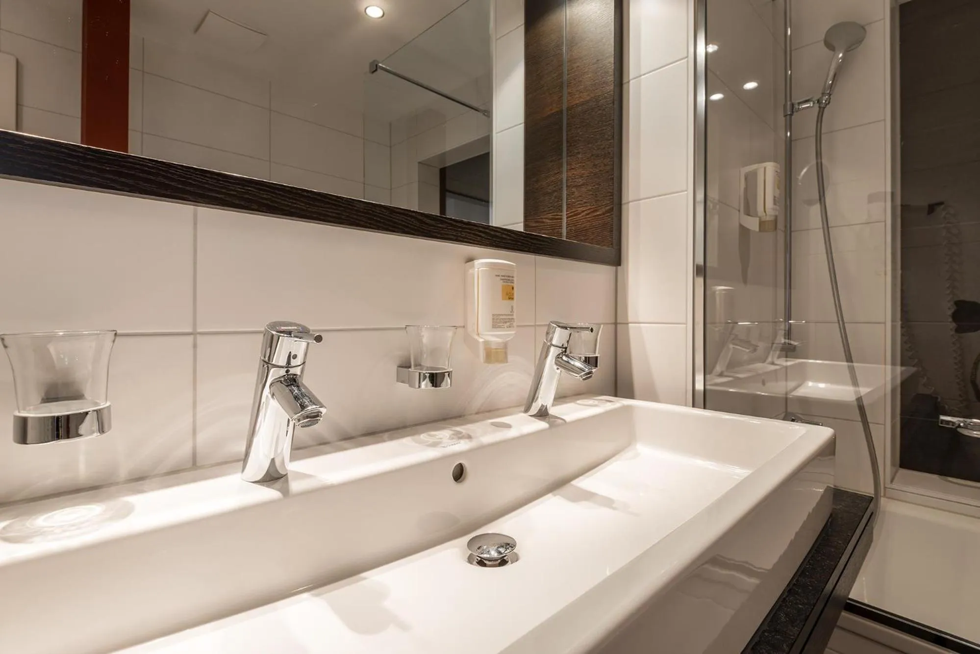 Bathroom in Hotel Alpina Luzern