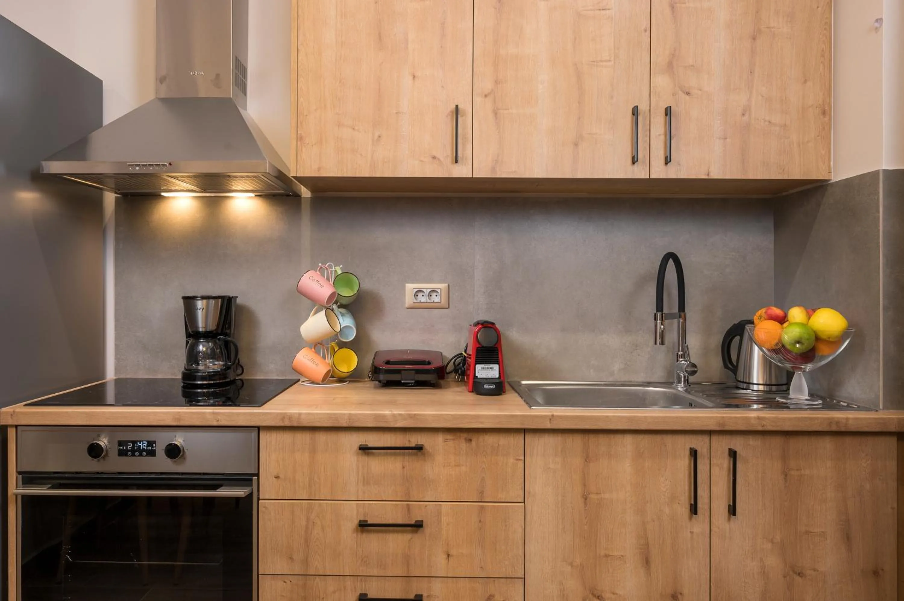 Kitchen or kitchenette in Aequor Luxury Rooms & Apartments