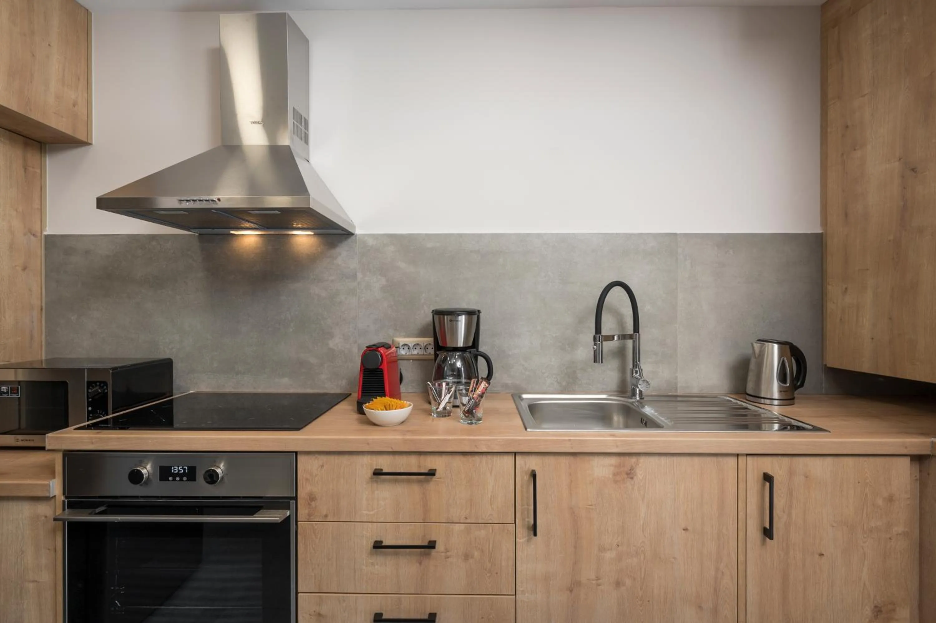 Coffee/tea facilities in Aequor Luxury Rooms & Apartments