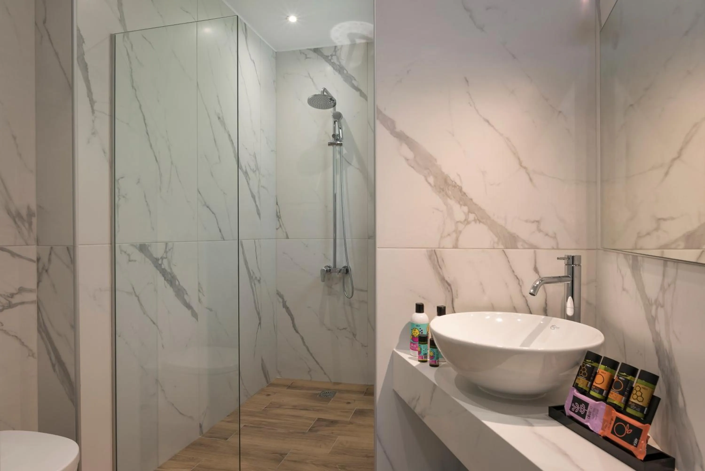 Bathroom in Aequor Luxury Rooms & Apartments