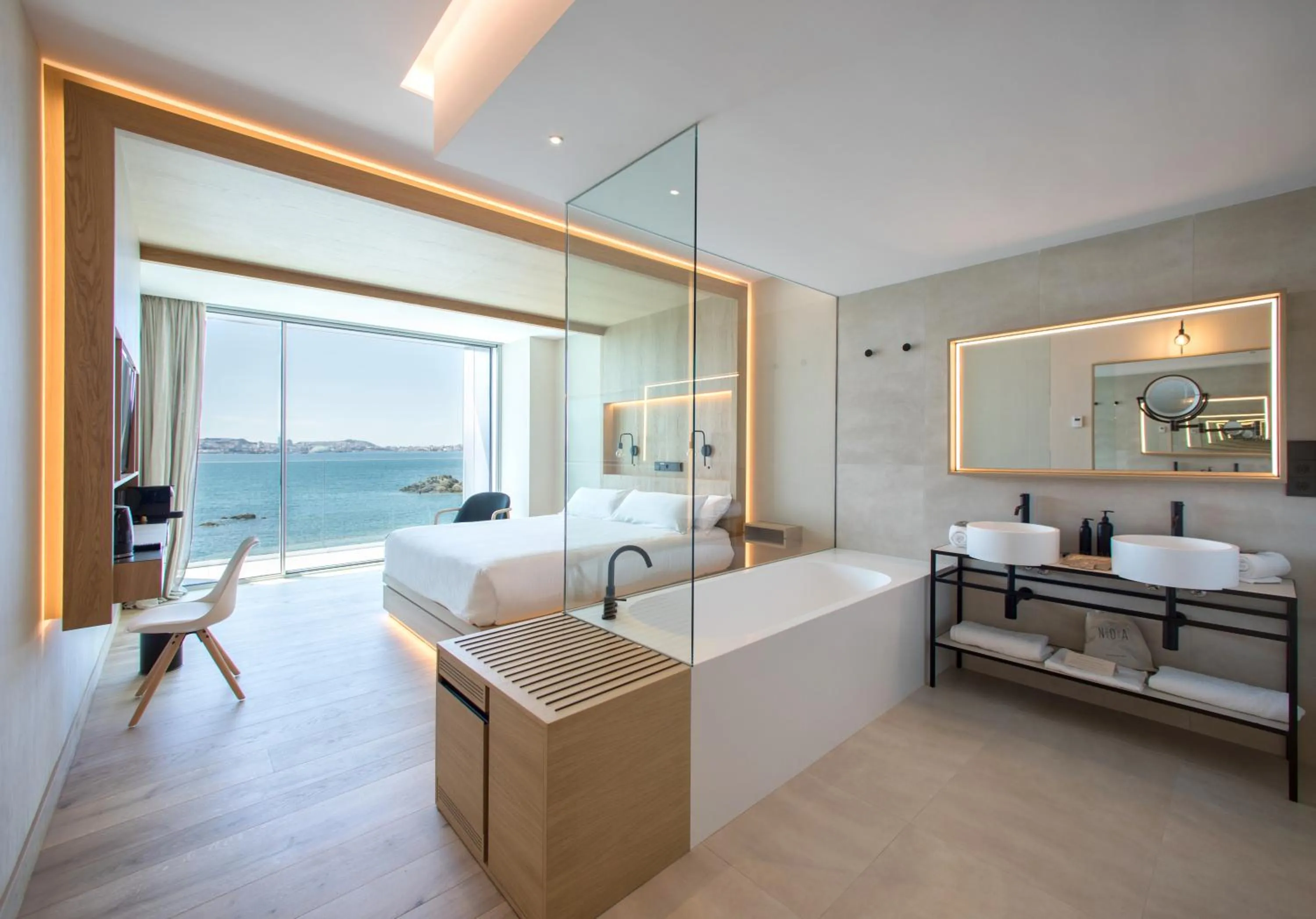 Bathroom, Bed in Noa Boutique Hotel
