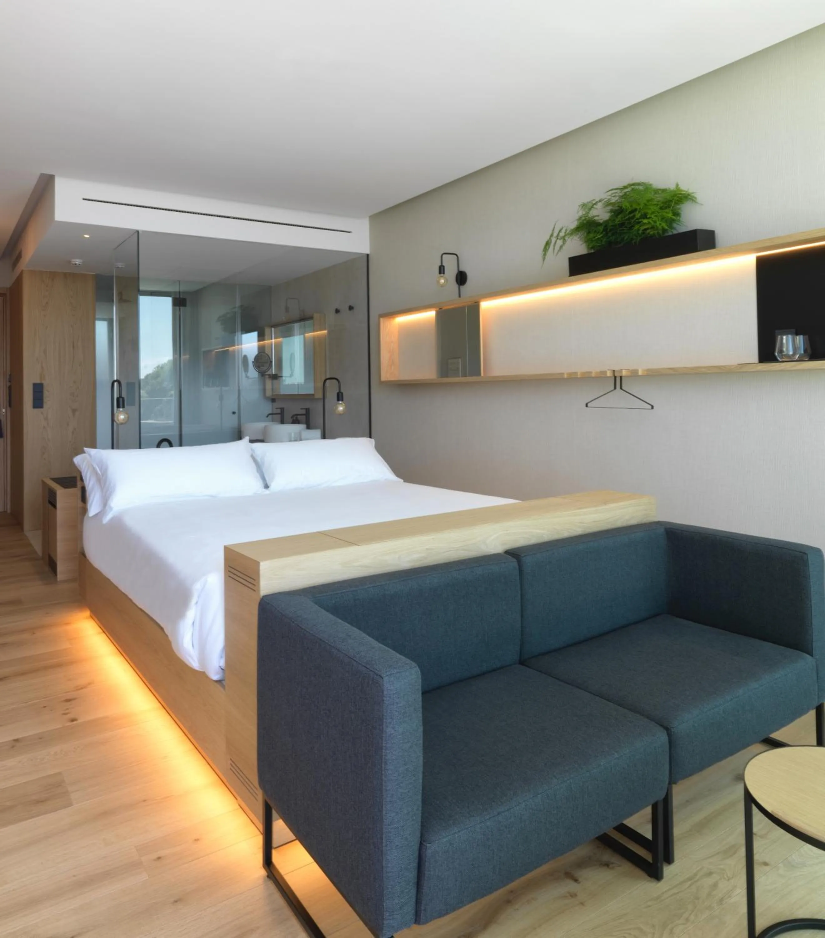 Photo of the whole room, Bed in Noa Boutique Hotel