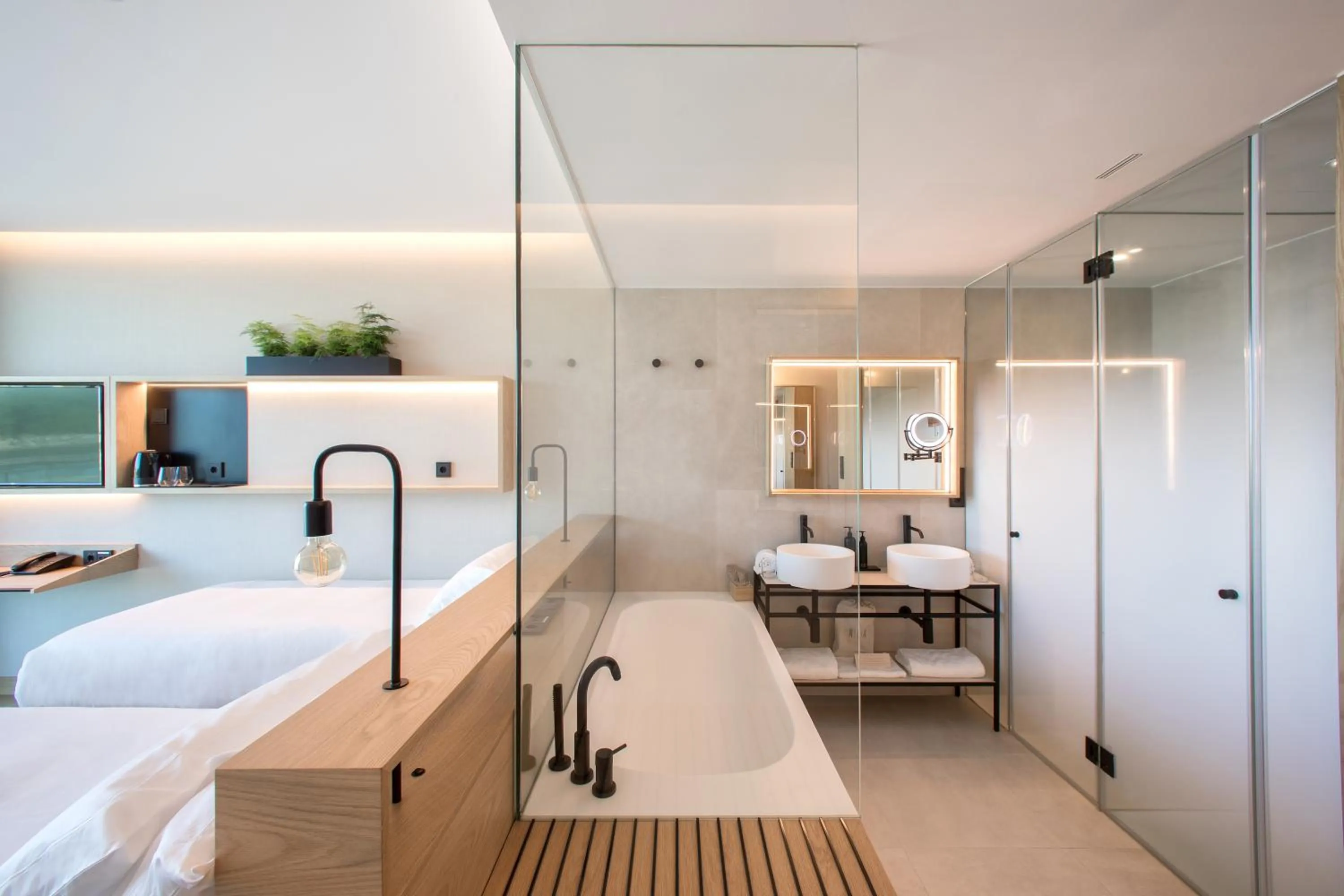 Shower in Noa Boutique Hotel