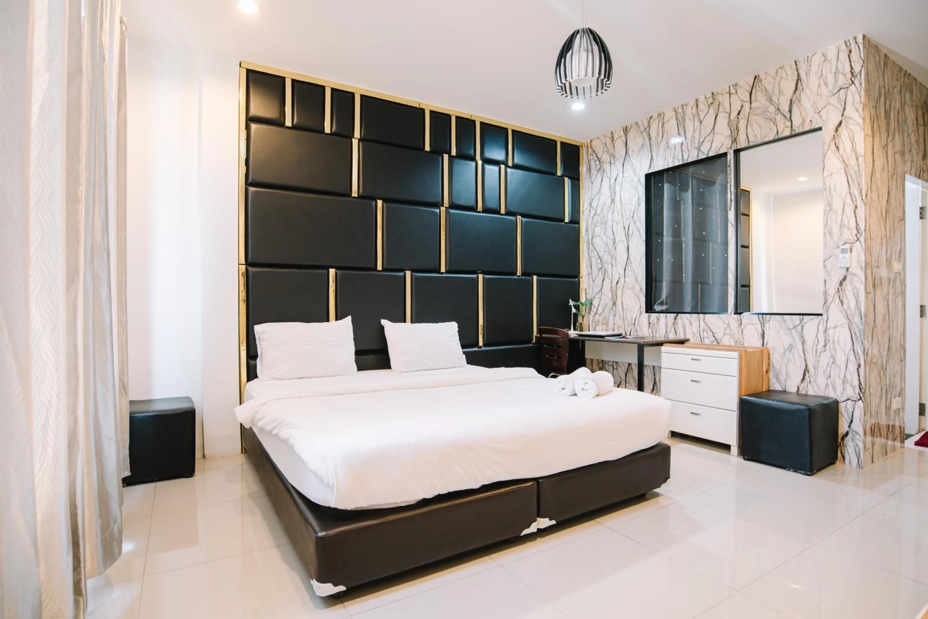 Bed in Debua Mahasarakham