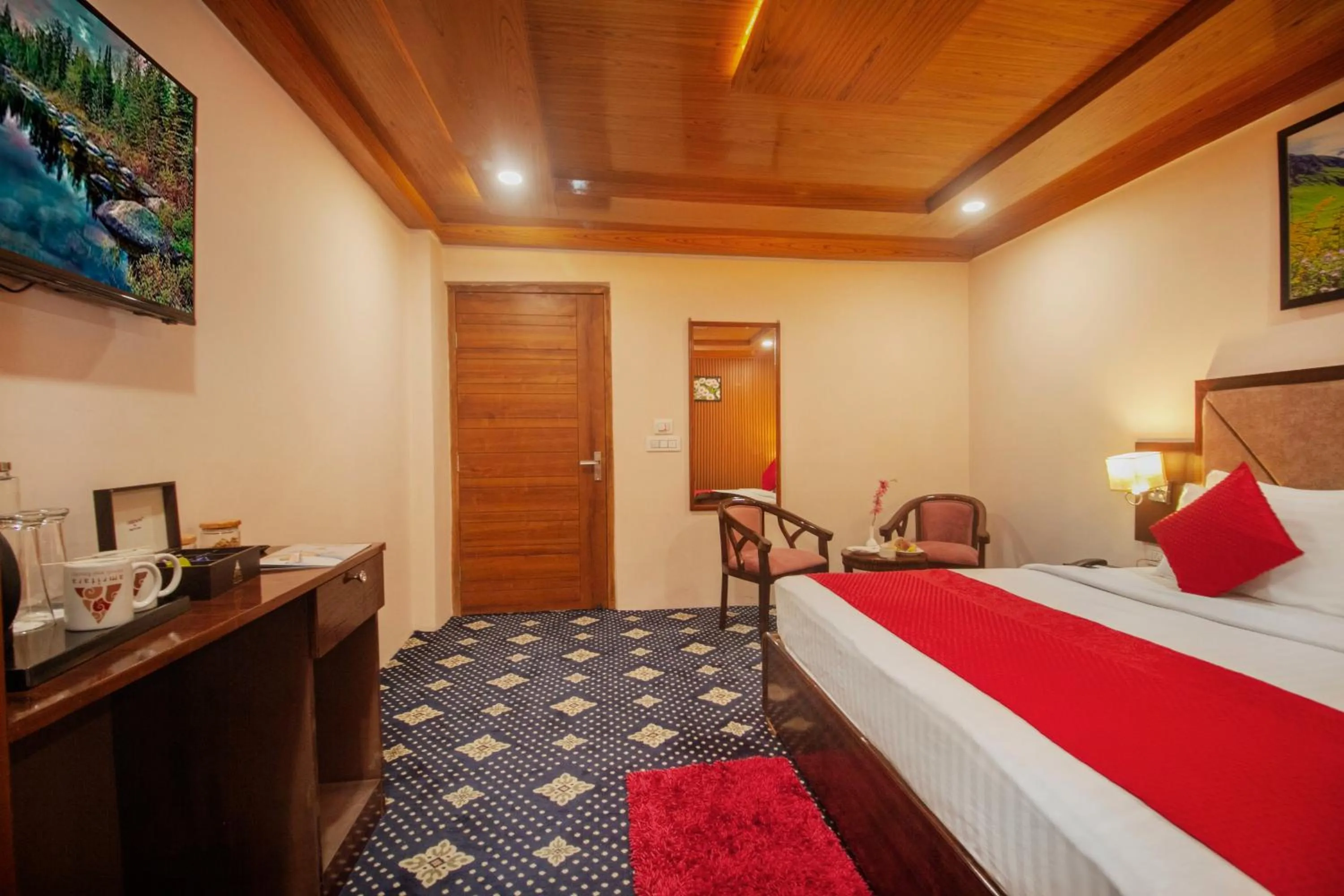 Bed in Amritara The Avadh