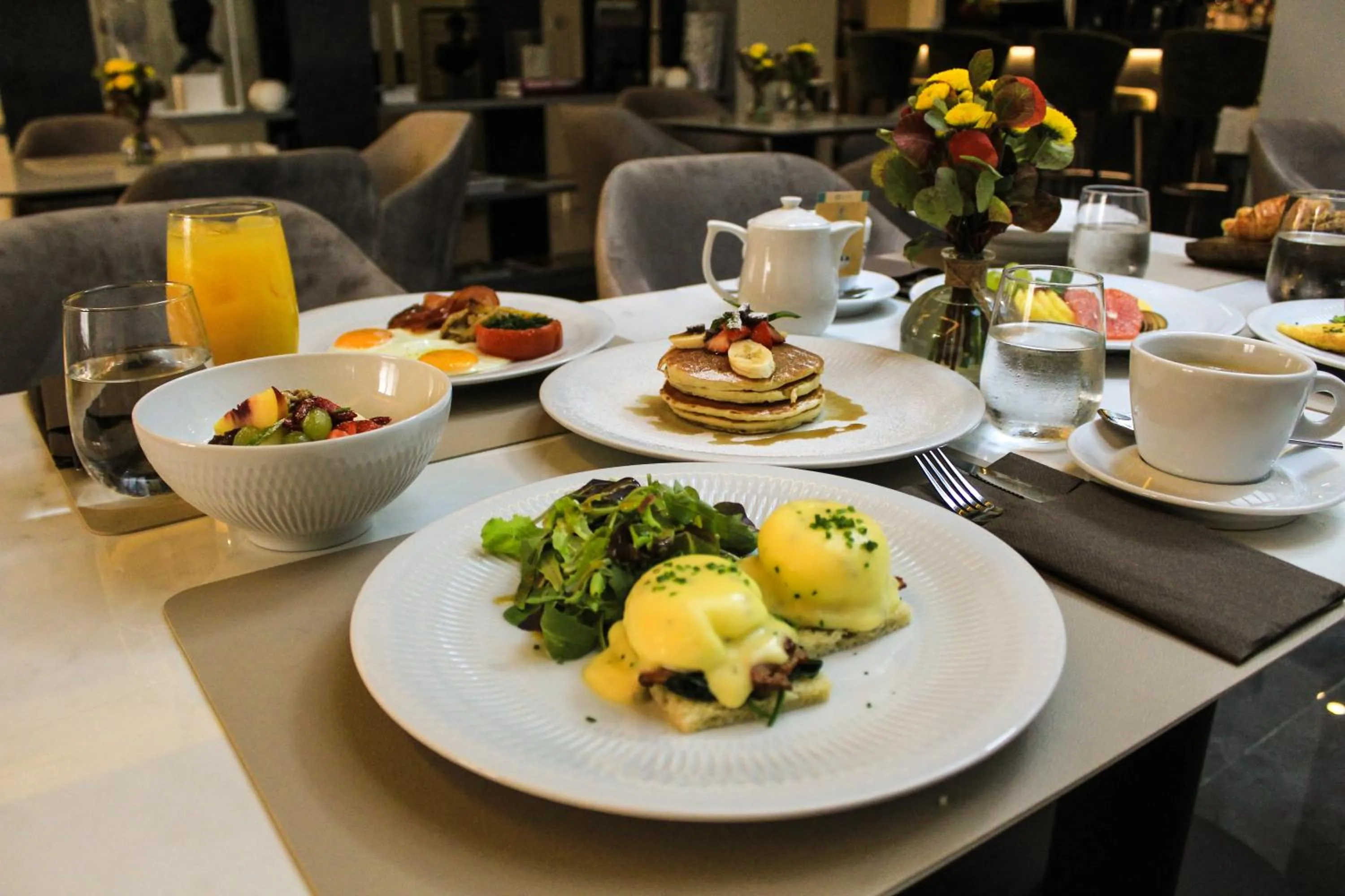 Breakfast in Oniro City