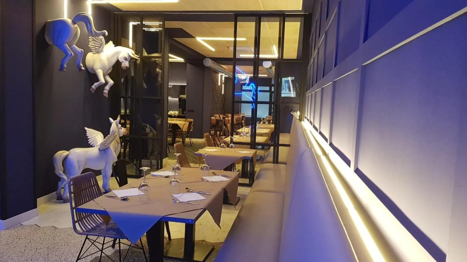 Dining area in Rener Hotel Los Campones