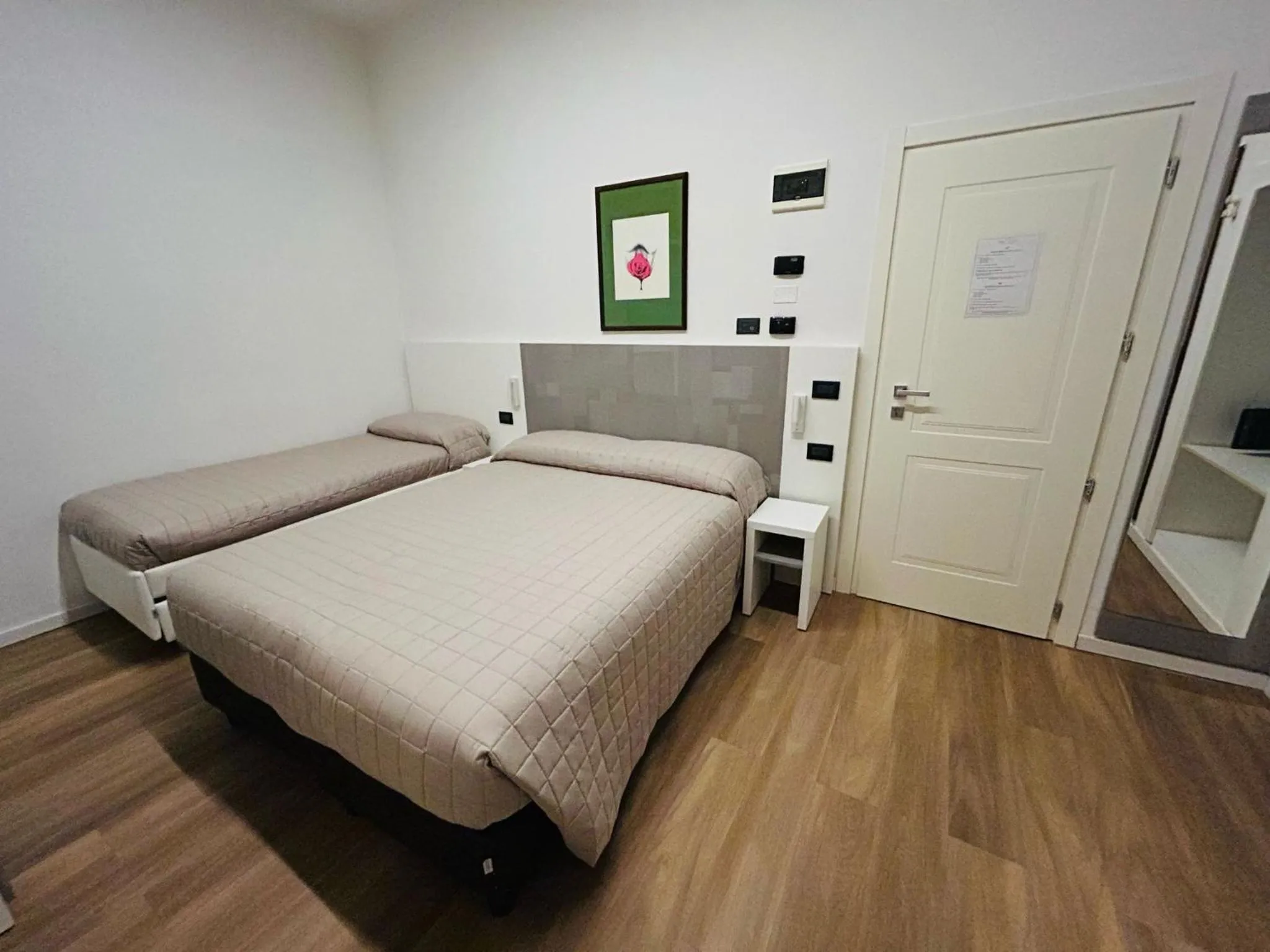 Photo of the whole room, Bed in Hotel Milano