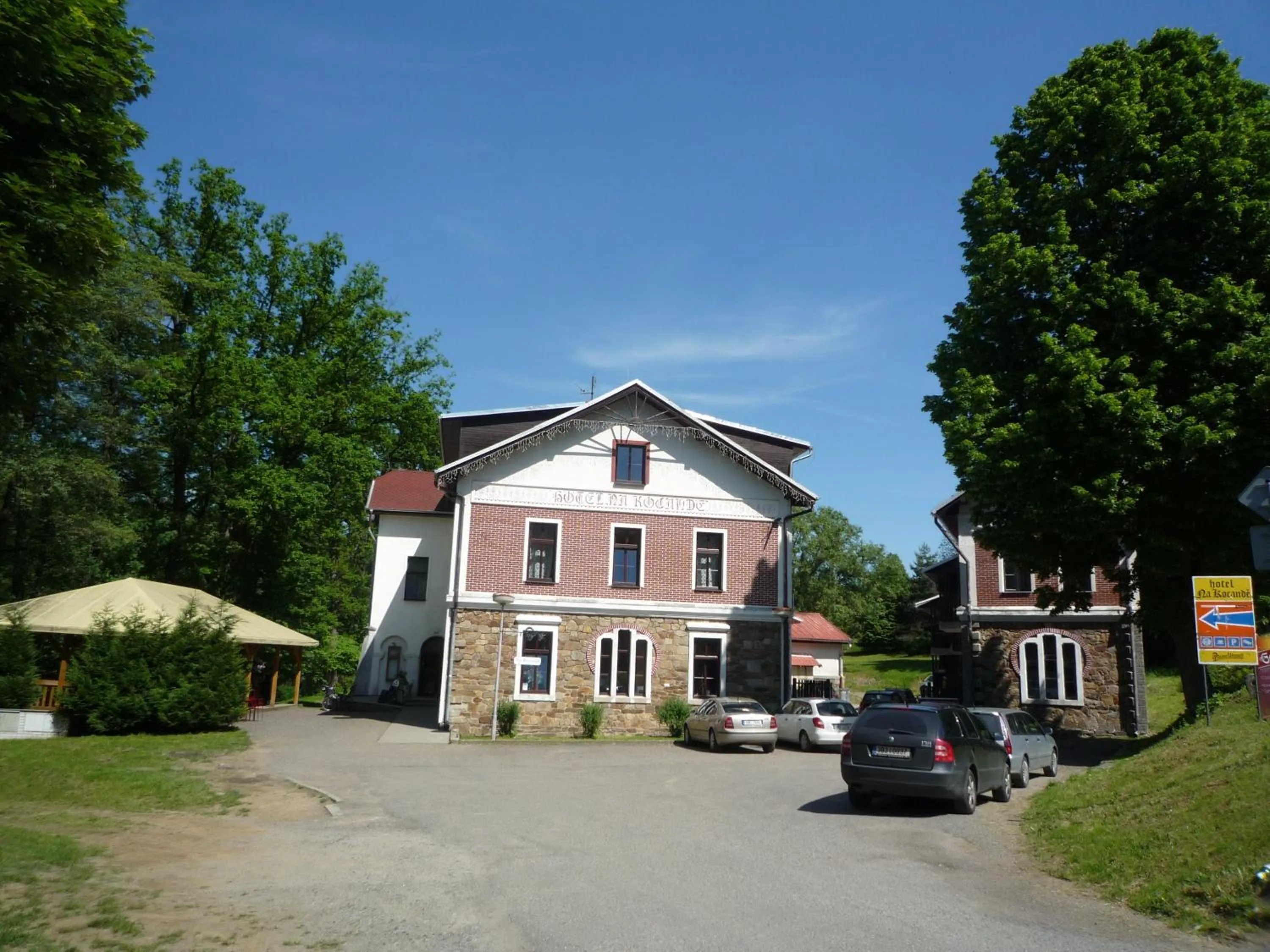 Facade/entrance in Hotel Na Kocandě