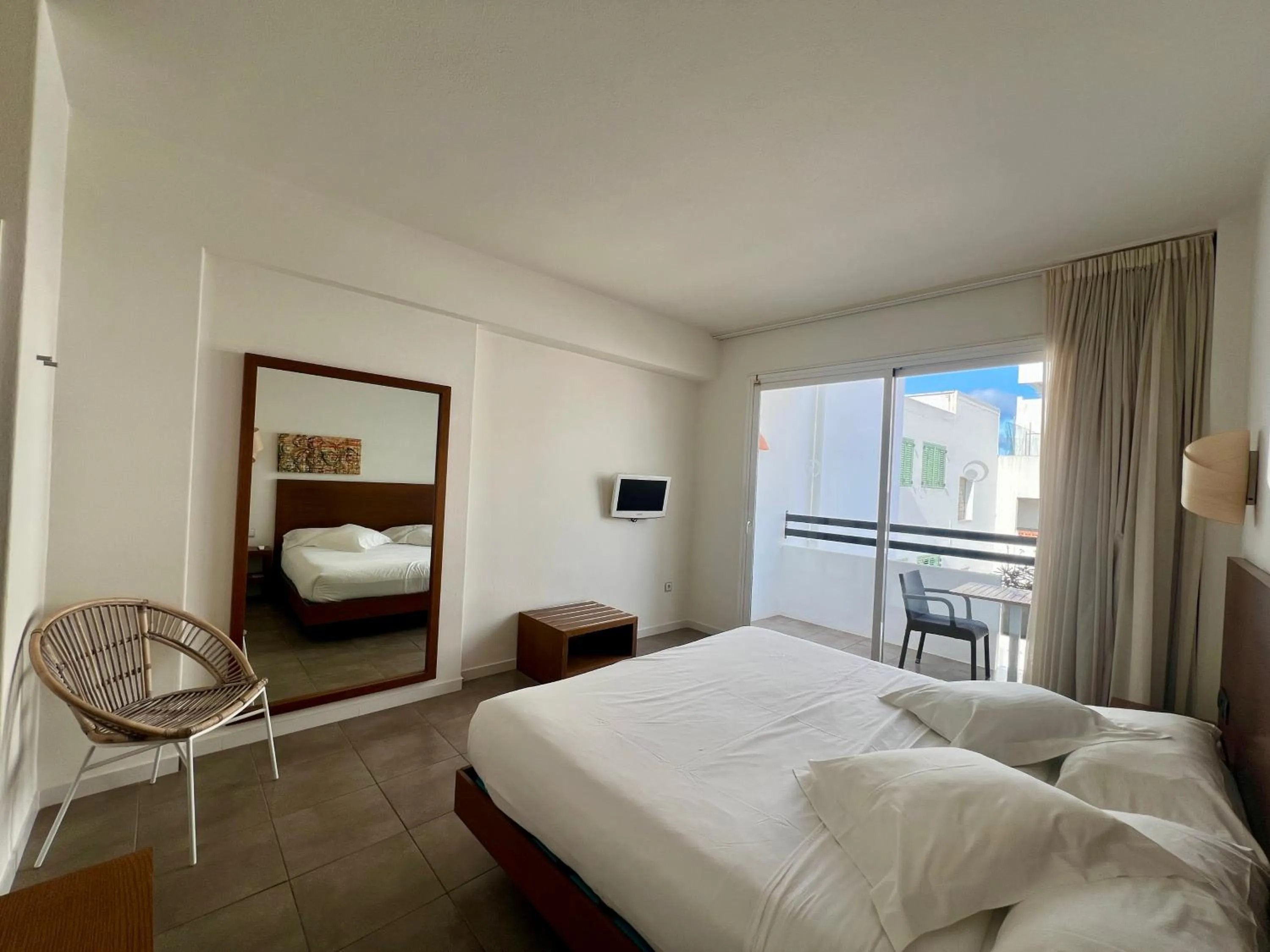 Bed in Es Mitjorn Hotel