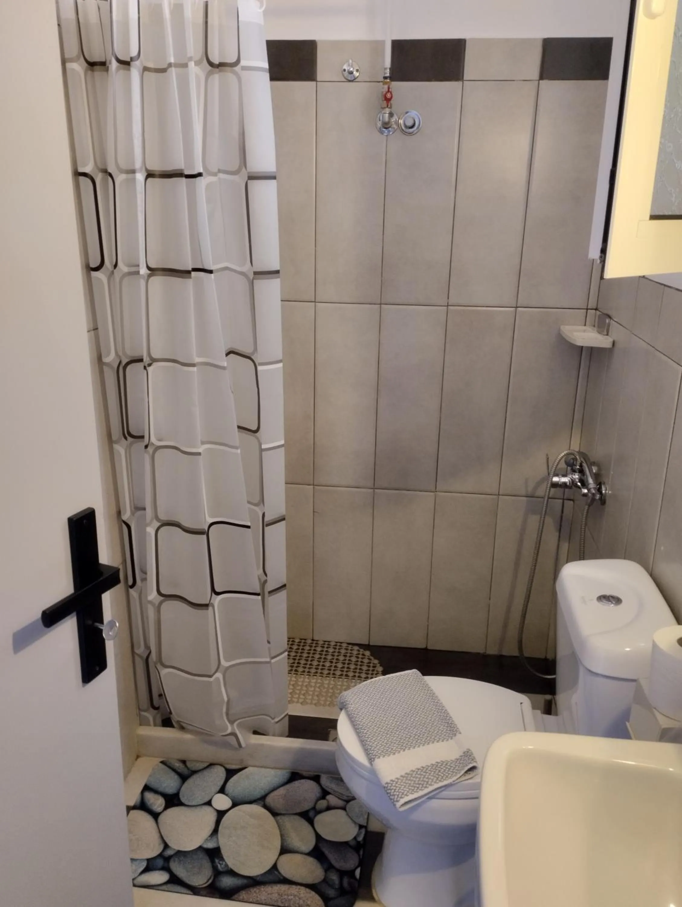 Bathroom in Asteras Studios