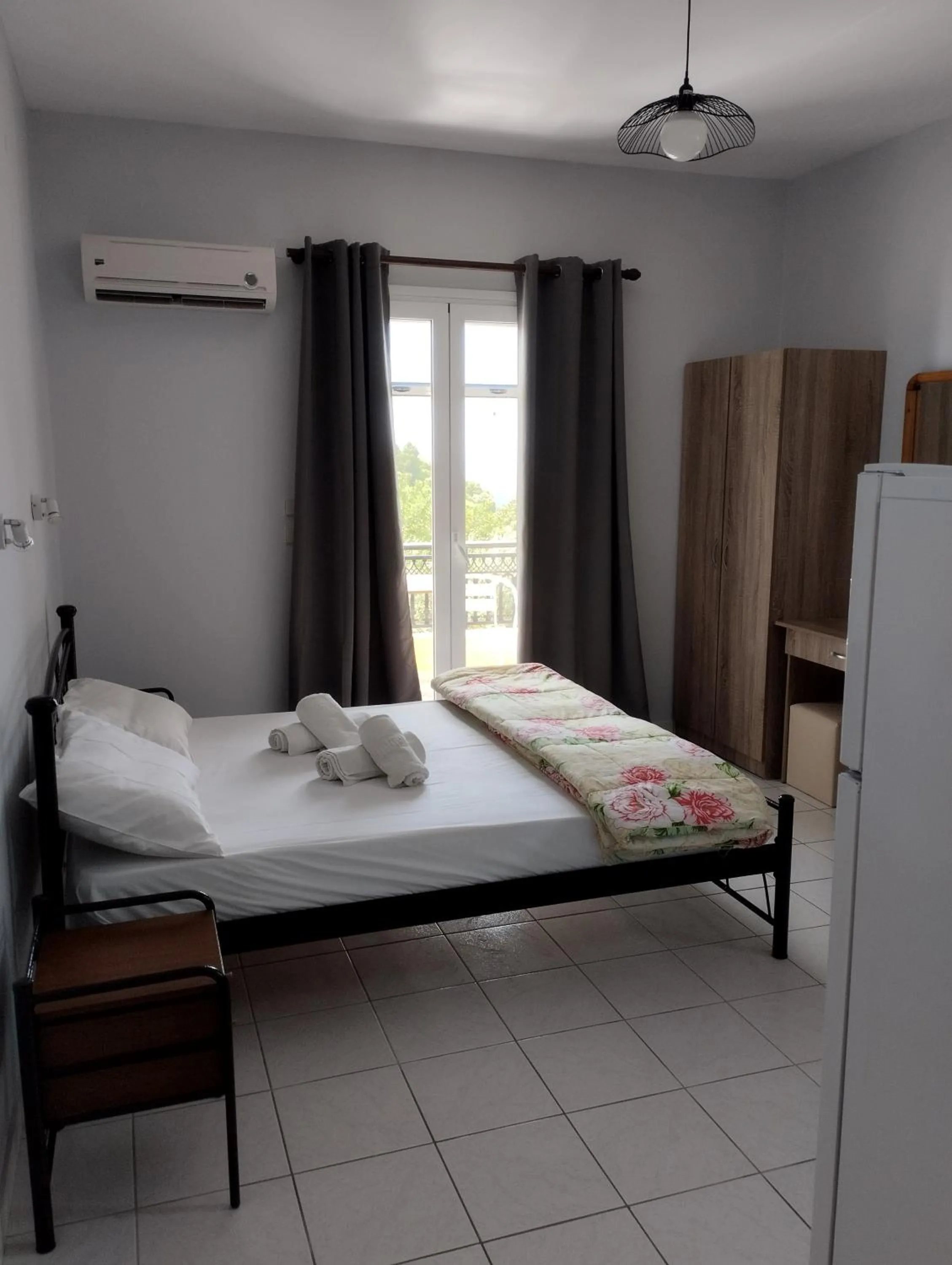 Bed in Asteras Studios