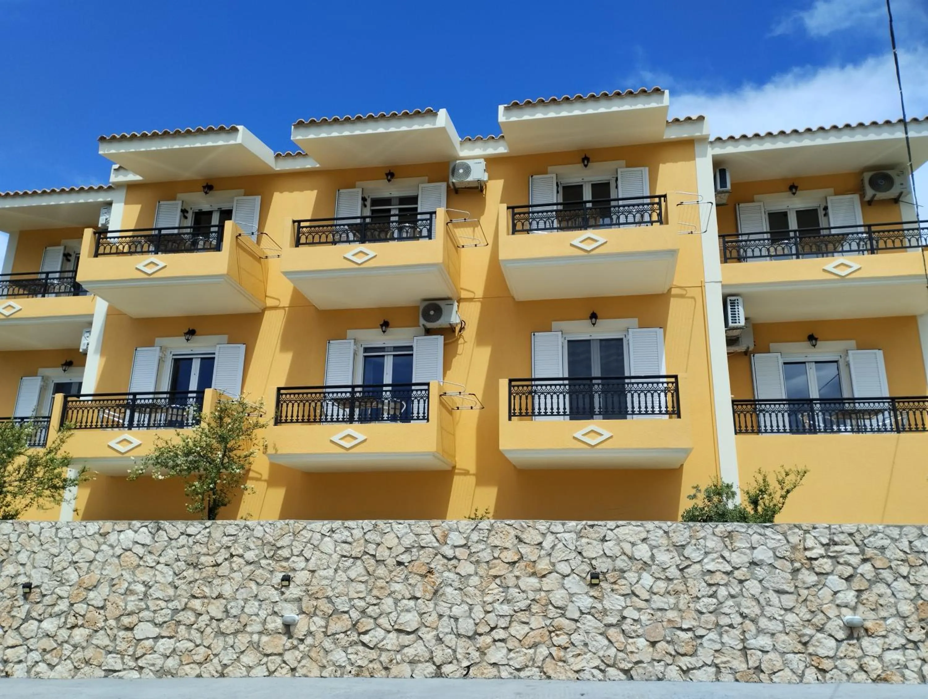 Property building in Asteras Studios
