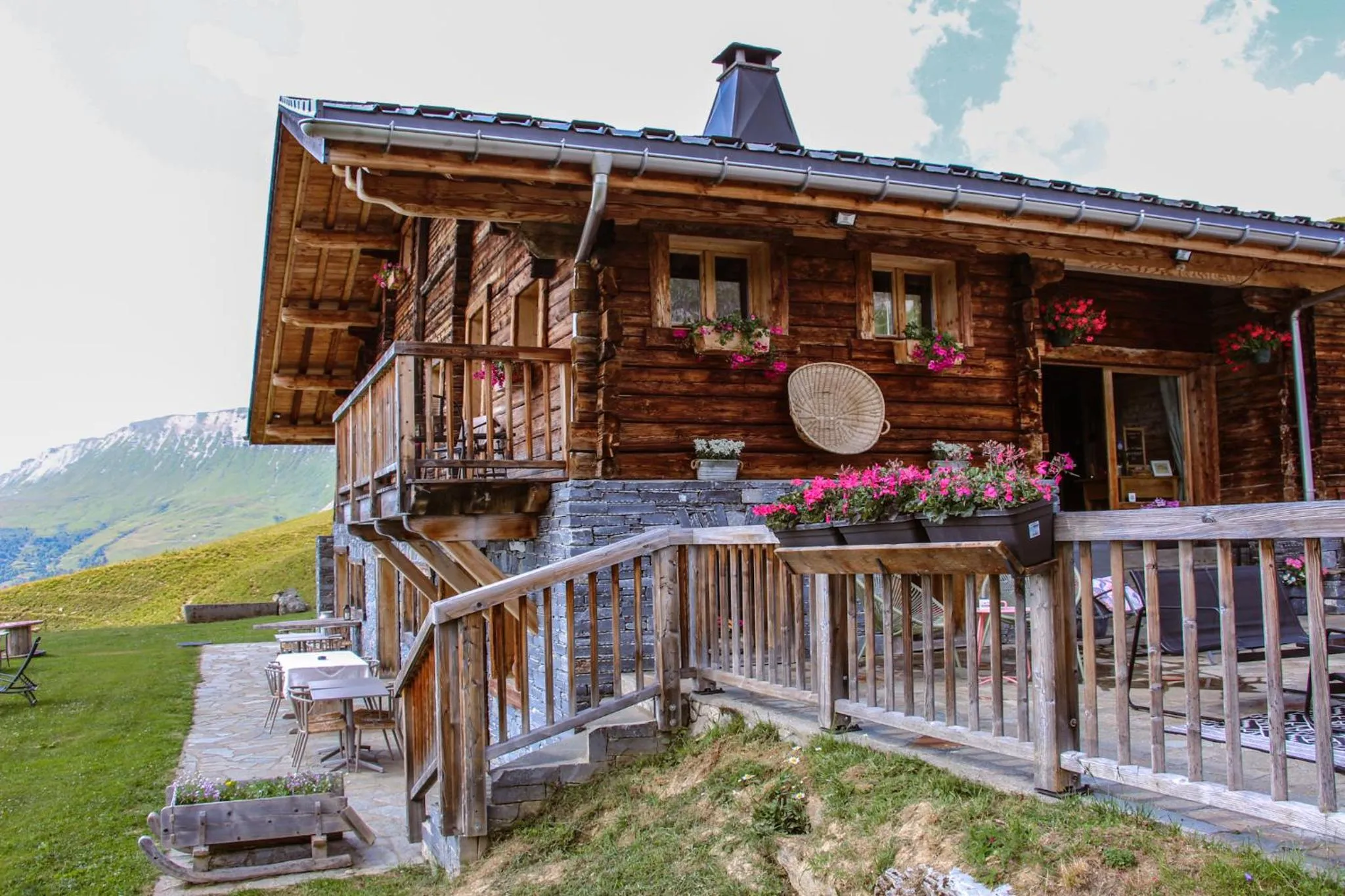 Property building in Chambres et Tables d'Hôtes Le Choton à Nono - Col du Joly Beaufortain