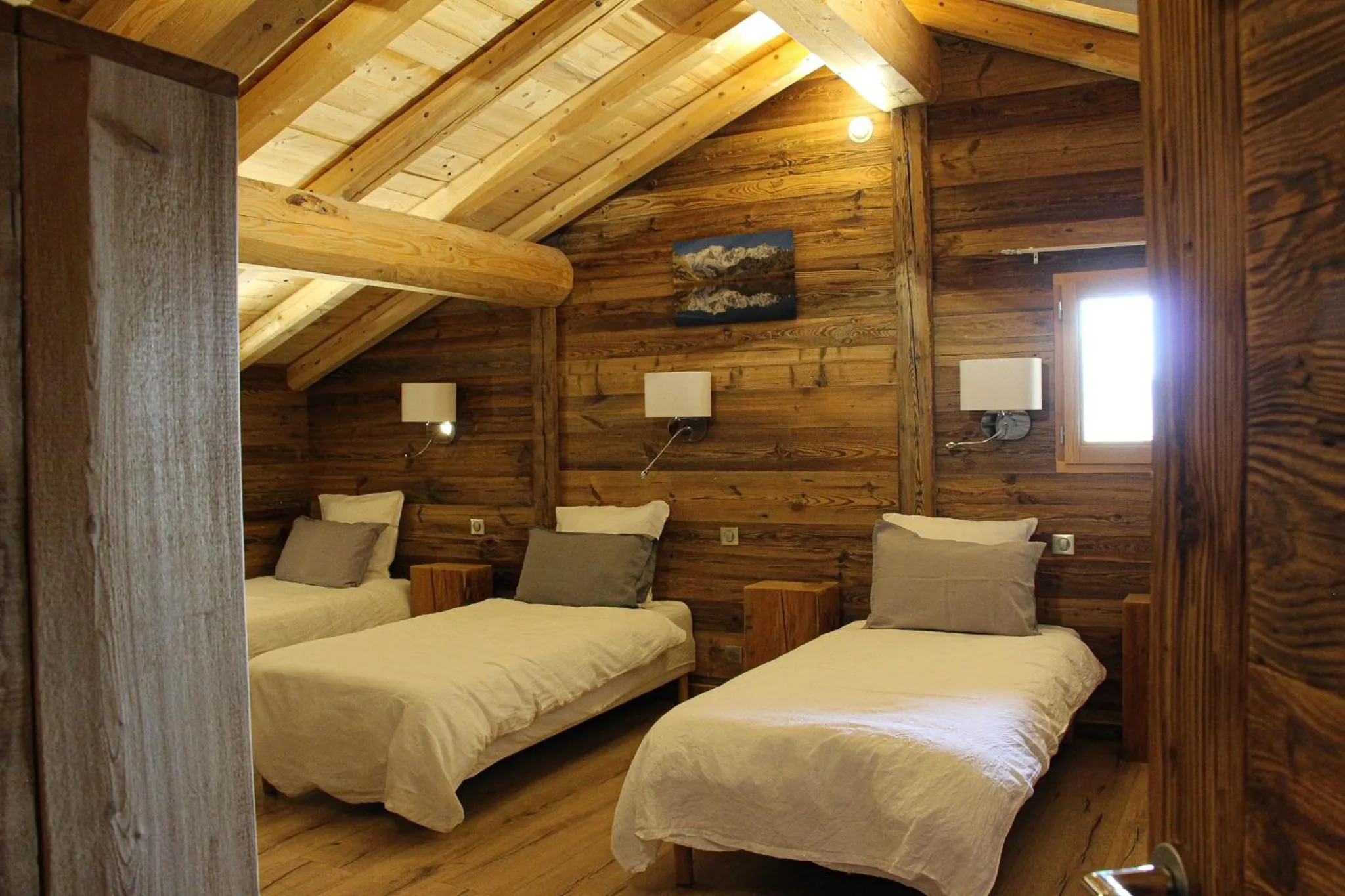 Bed in Chambres et Tables d'Hôtes Le Choton à Nono - Col du Joly Beaufortain