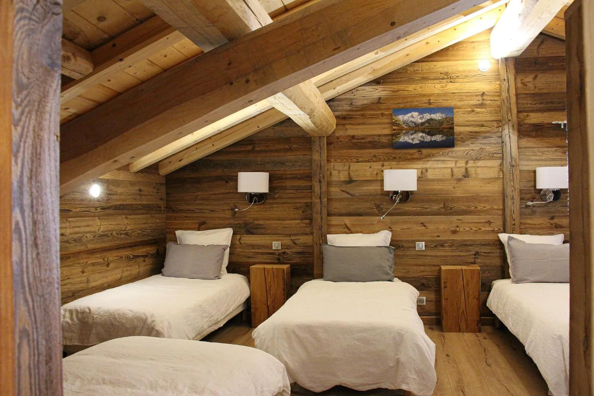Bed in Chambres et Tables d'Hôtes Le Choton à Nono - Col du Joly Beaufortain