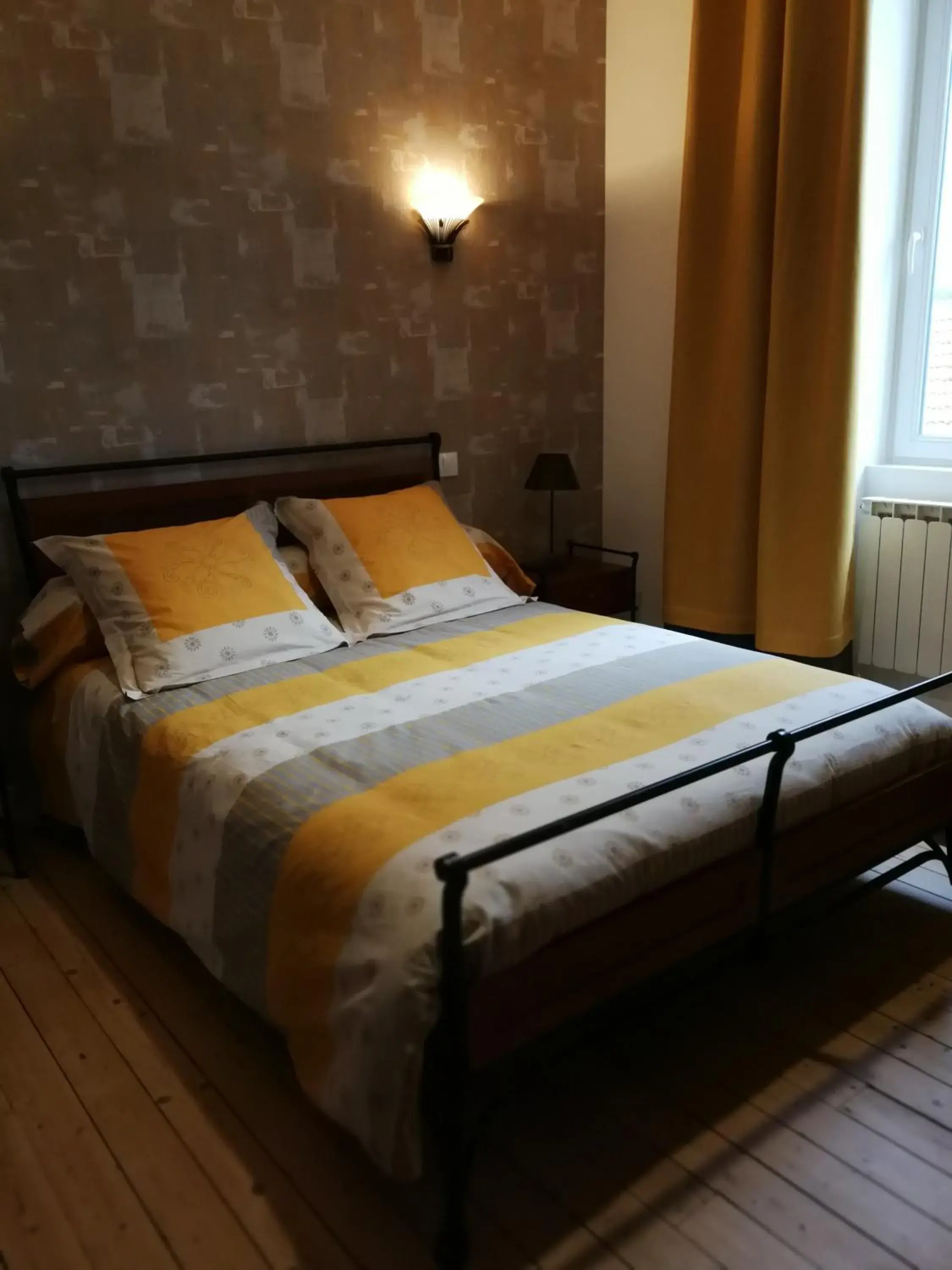 Double Room in Le Dauphin Double Room in Le Dauphin