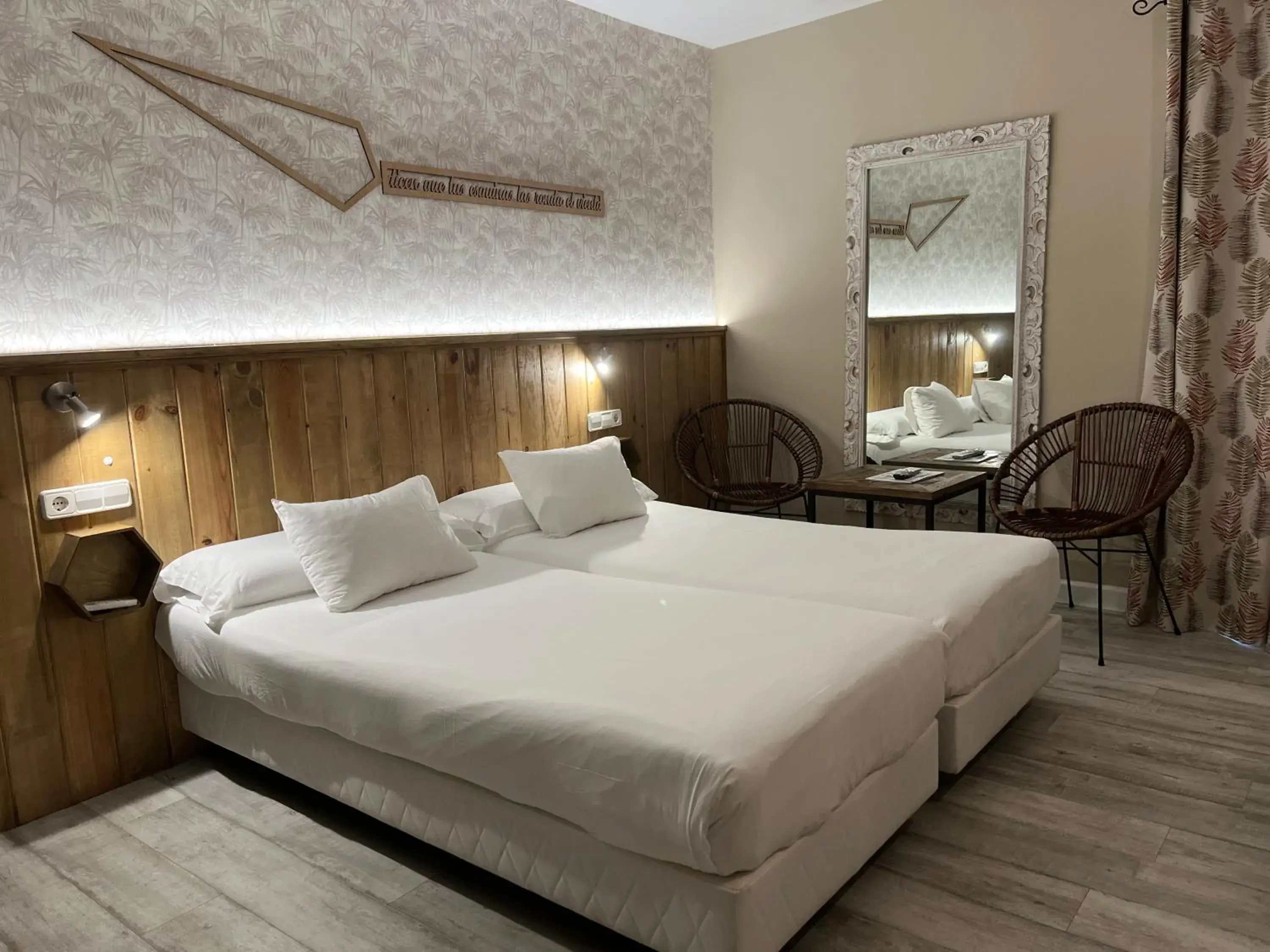 Double or Twin Room in Alameda Hostal Boutique Double or Twin Room in Alameda Hostal Boutique