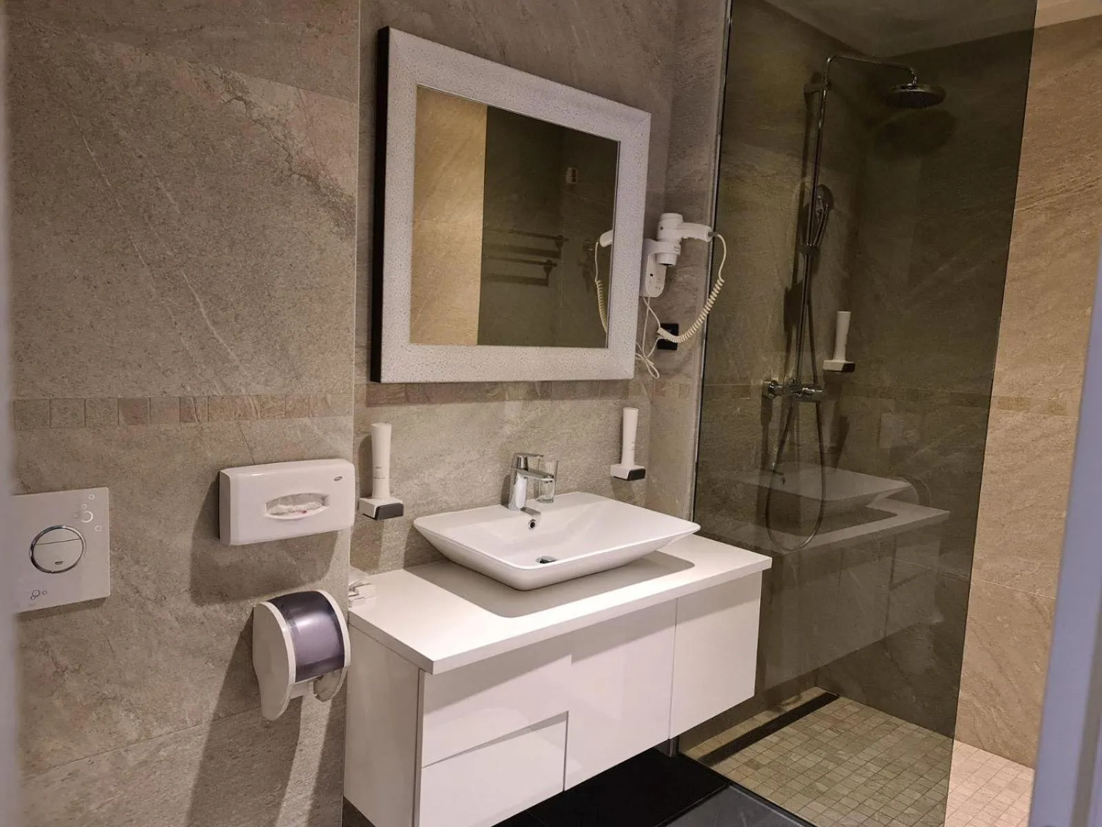 Bathroom in Carpe Diem Boutique Hotel