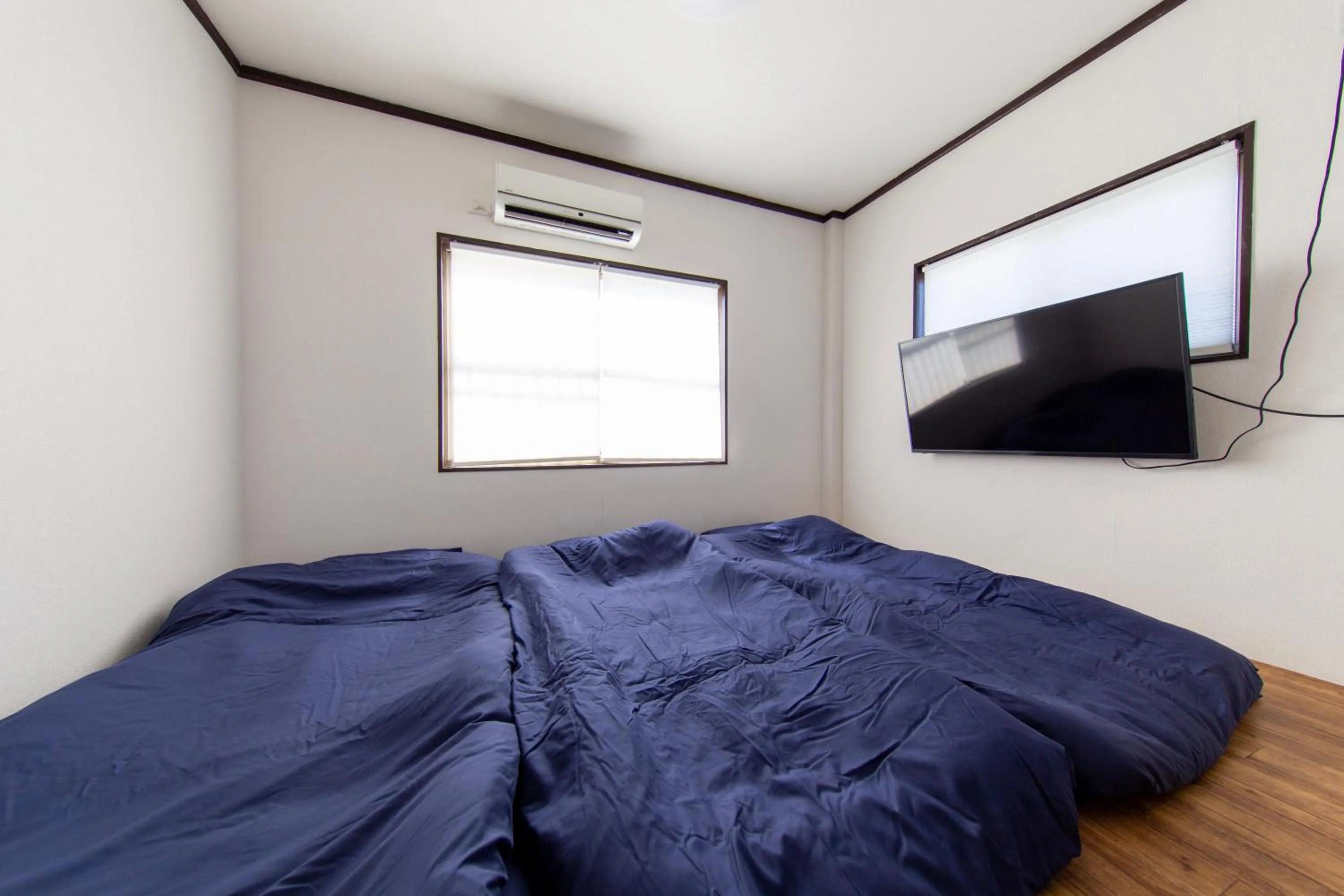 Bed in Guest House GORILLA!