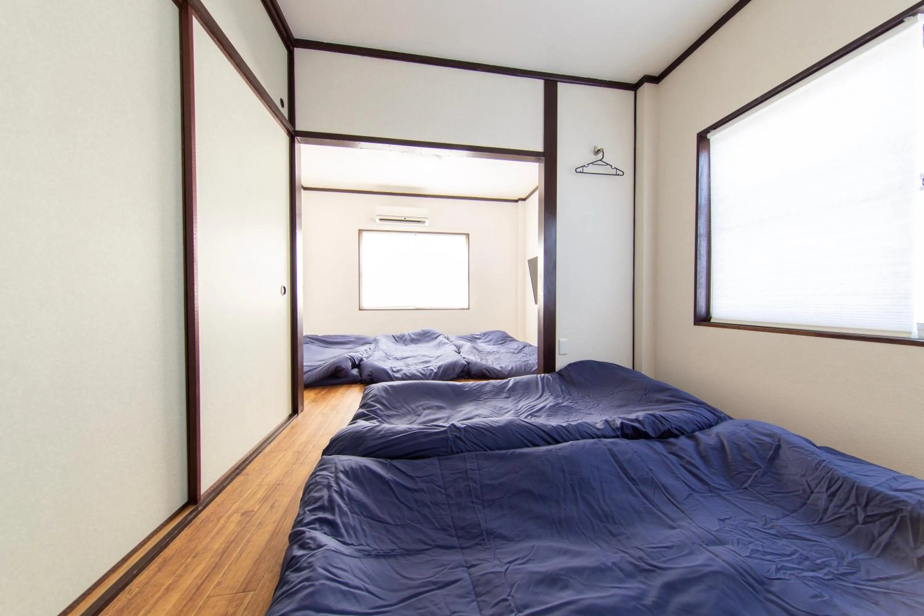 Bed in Guest House GORILLA!