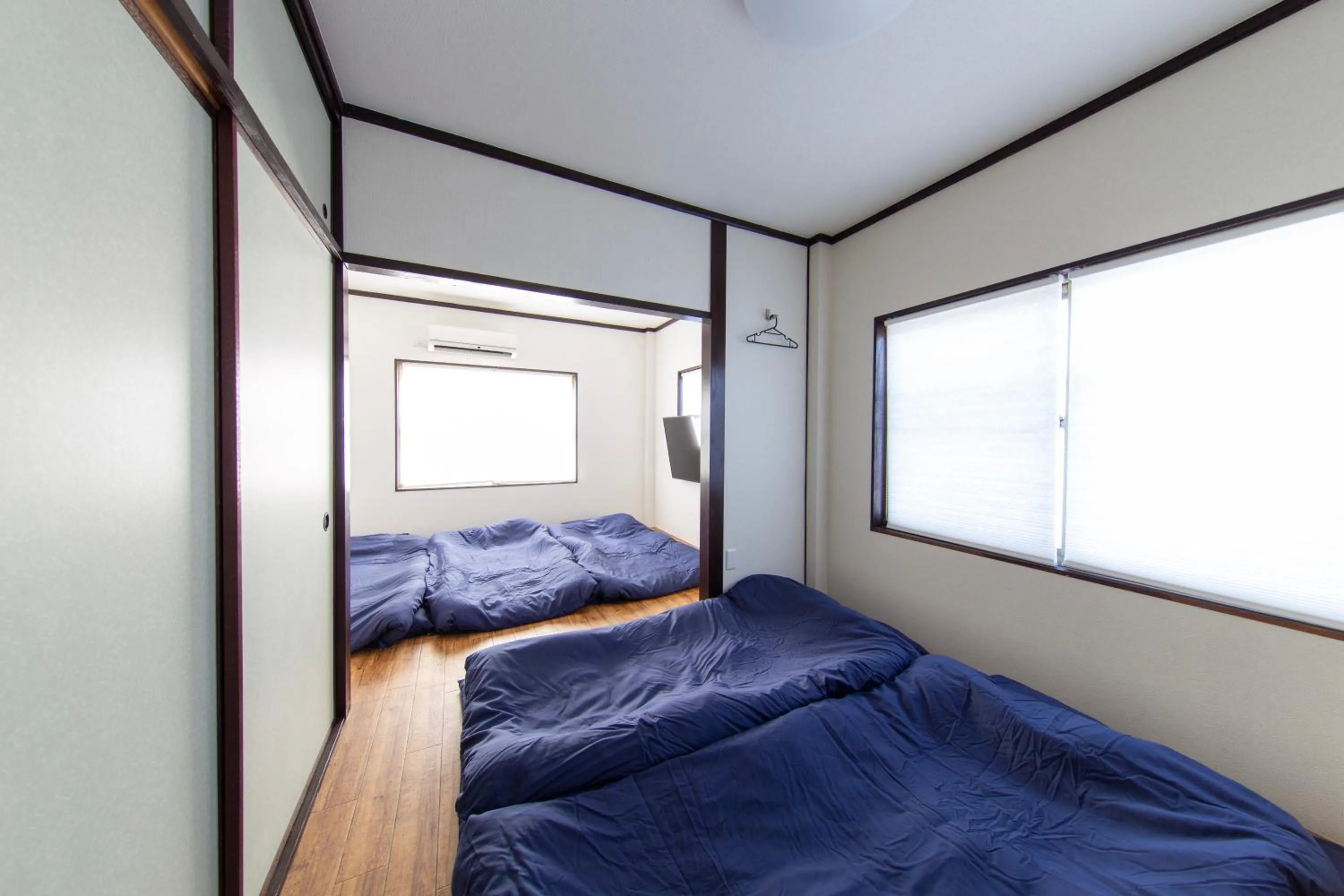 Bed in Guest House GORILLA!