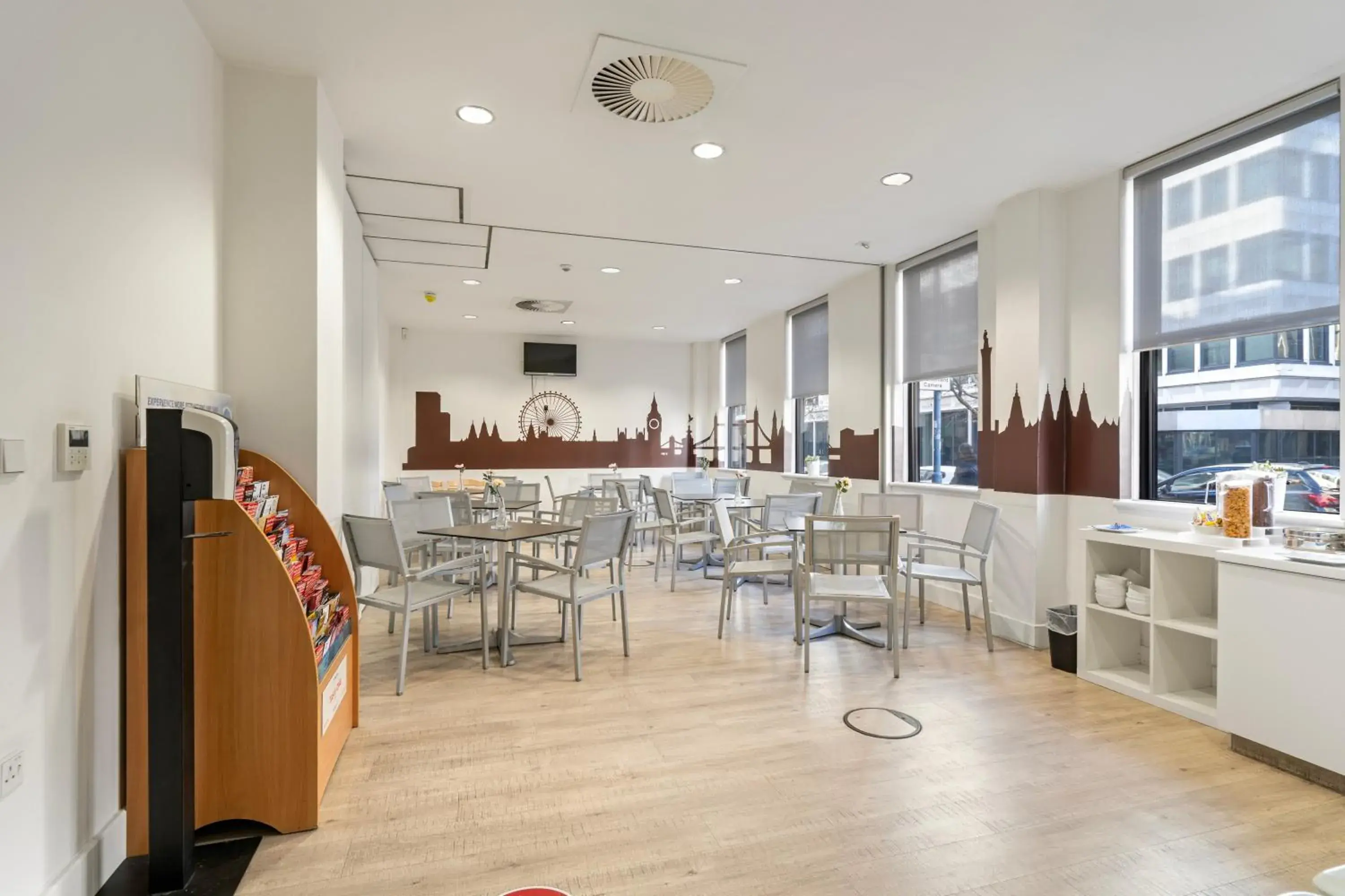 Breakfast in mk hotel london Breakfast in mk hotel london