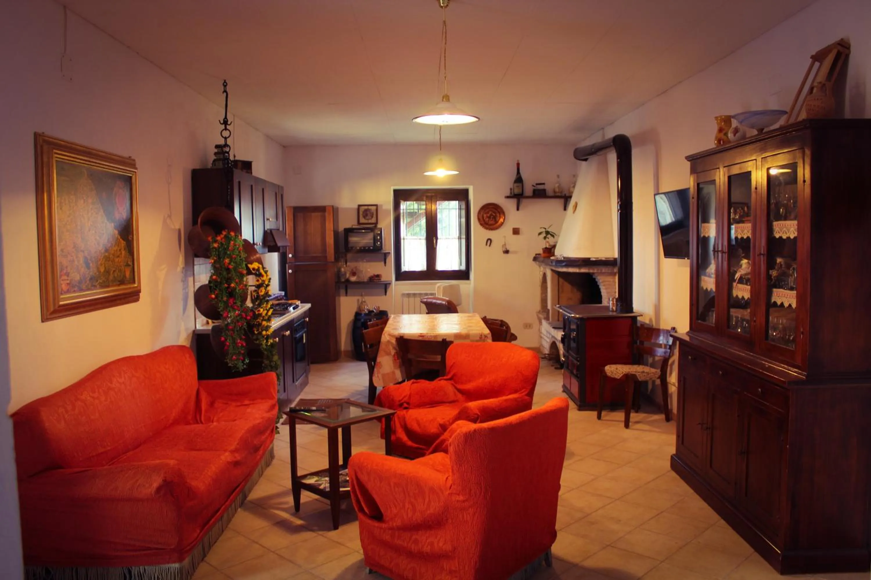 Communal lounge/ TV room in B&B La Masseria del '700