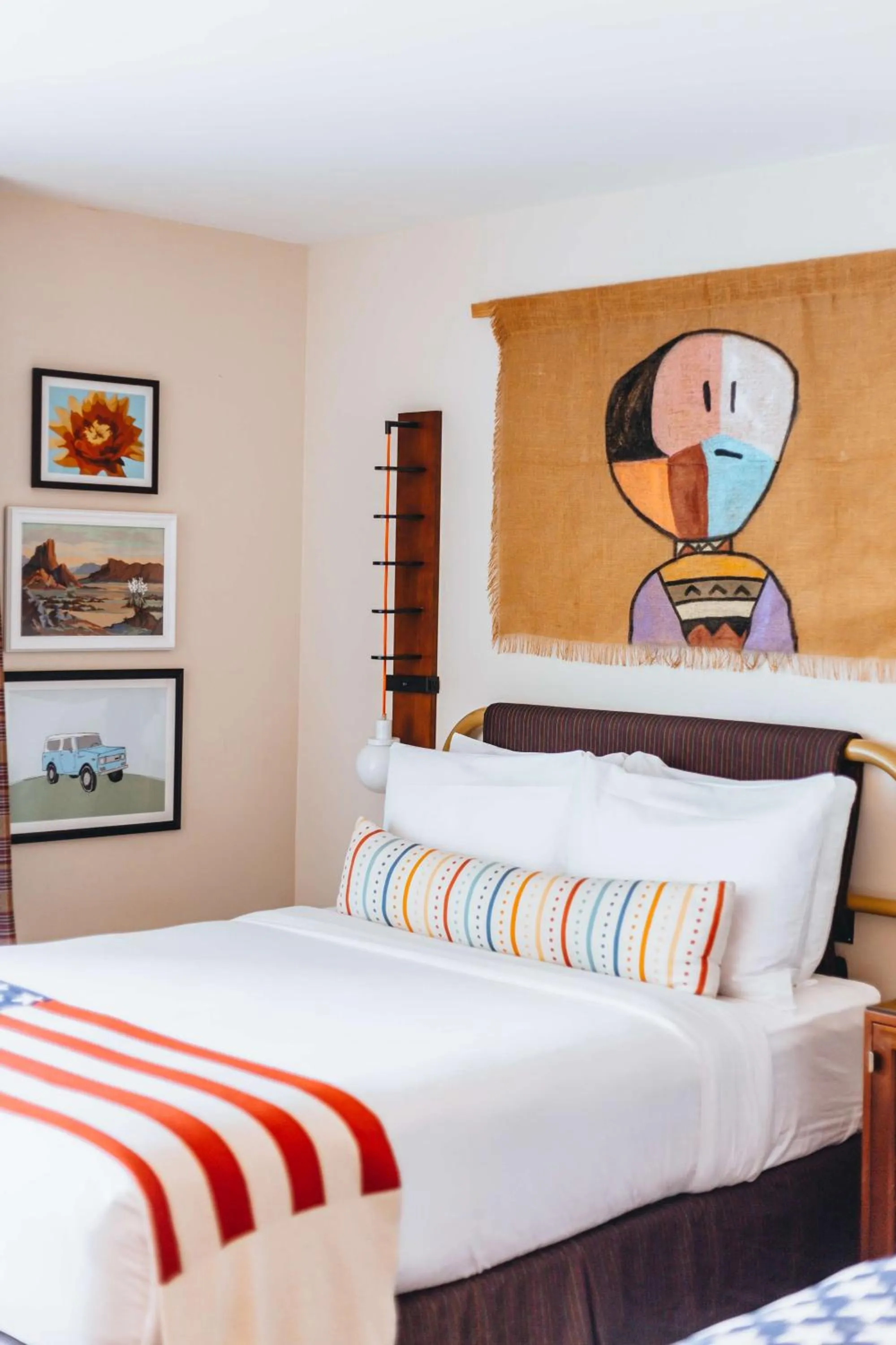 Bed in Graduate by Hilton Tempe