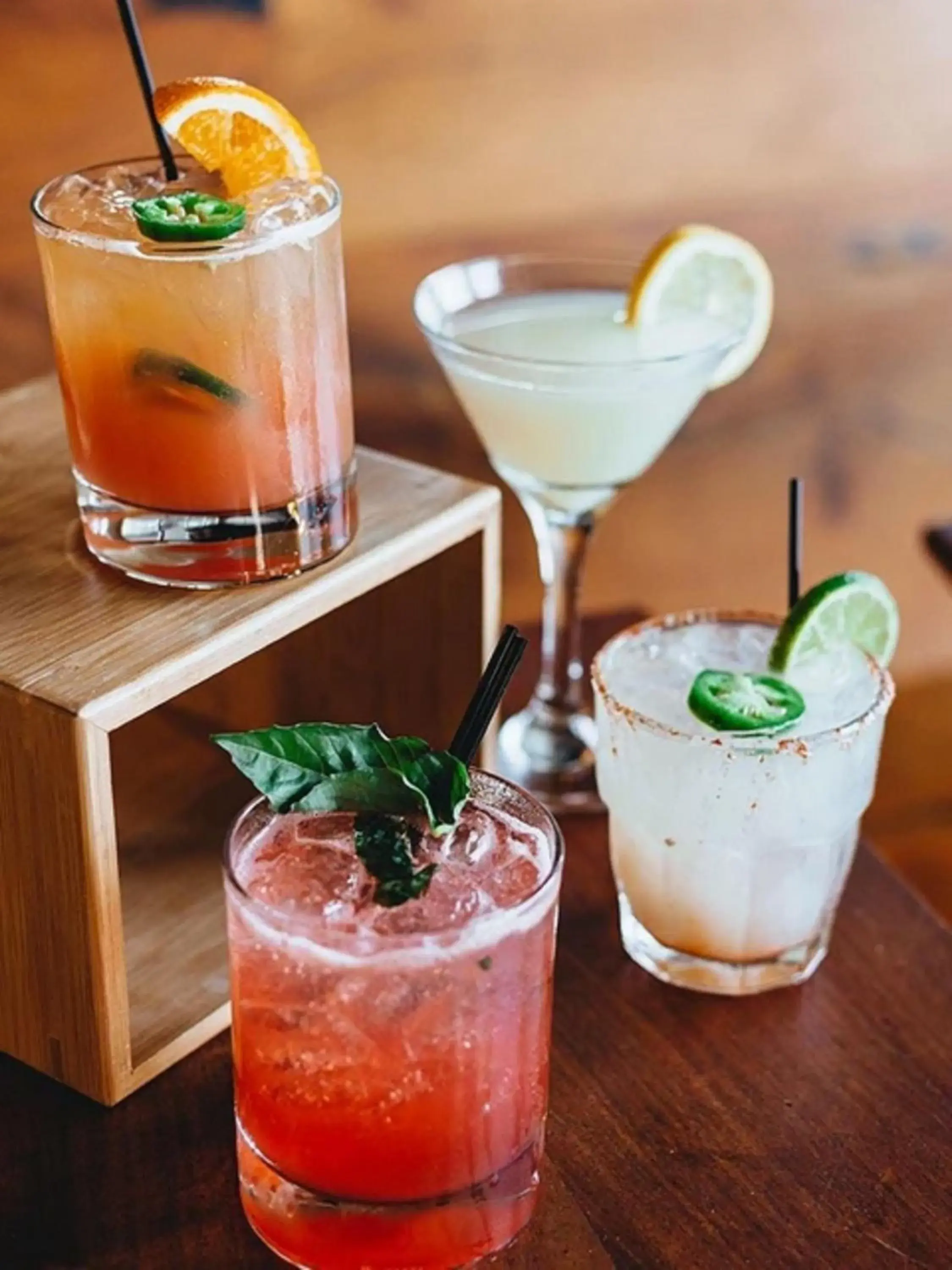 Lounge or bar in Graduate by Hilton Tempe Lounge or bar in Graduate by Hilton Tempe