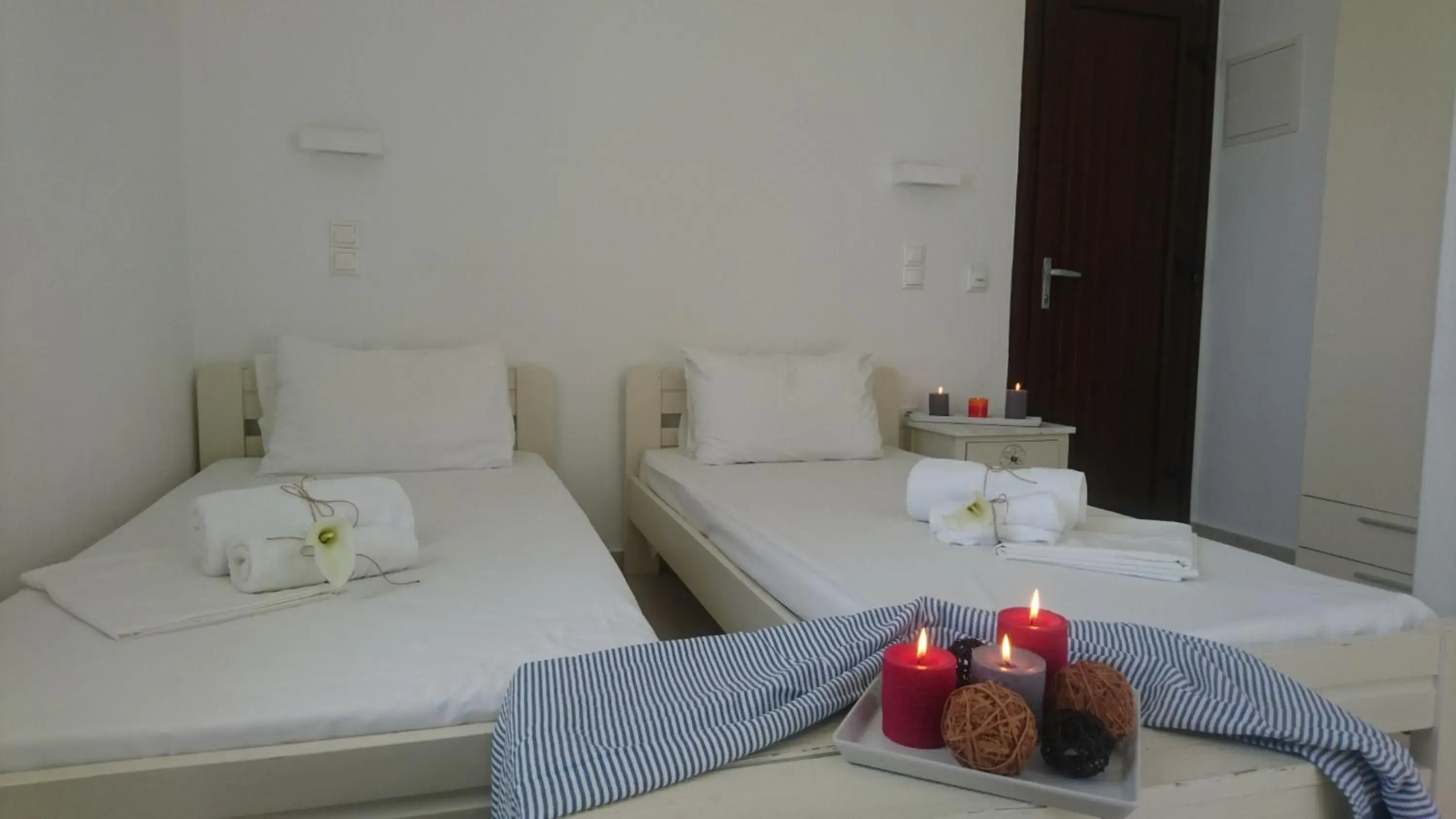 Twin Room in Megas Rooms Twin Room in Megas Rooms