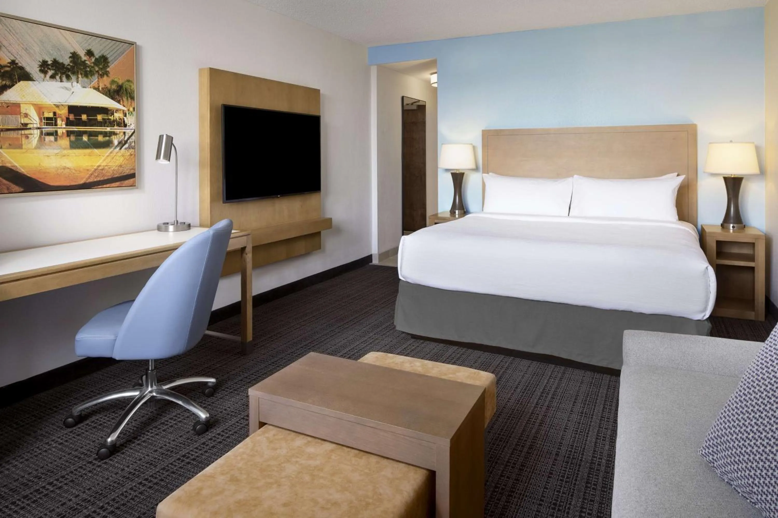 Bedroom, Bed in Embassy Suites by Hilton Tampa Airport Westshore