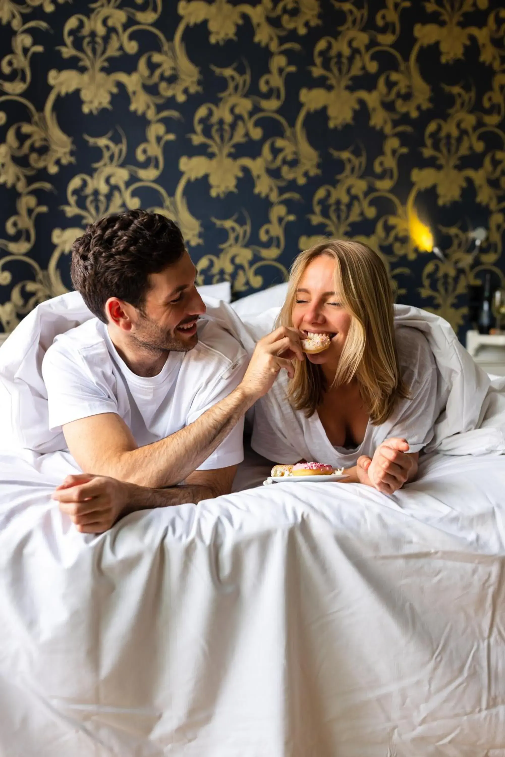 Bed in Amsterdam Canal Hotel Bed in Amsterdam Canal Hotel