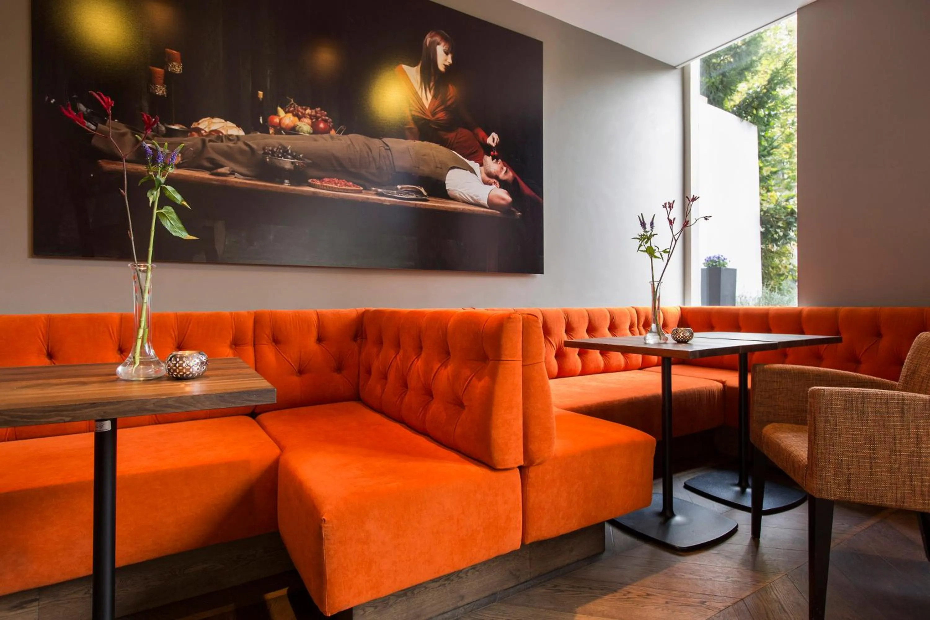 Restaurant/places to eat in Amsterdam Canal Hotel