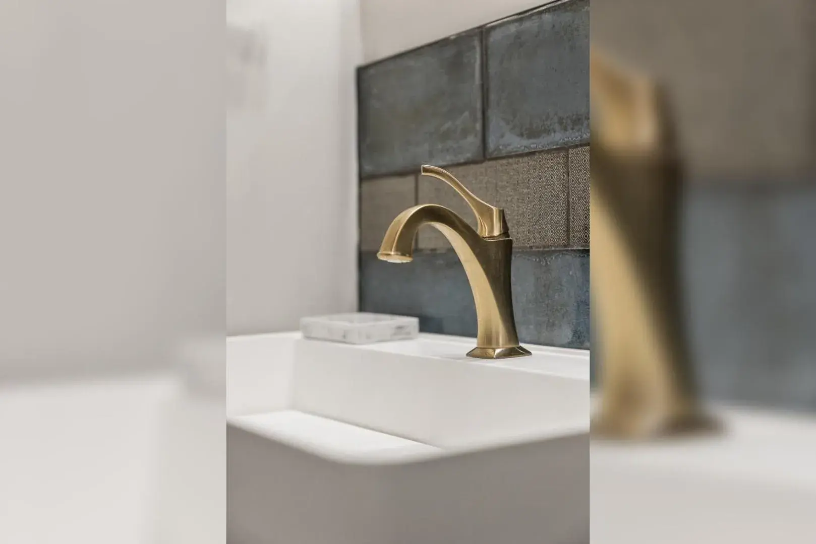 Deluxe Single Room in Indigo Pass Boutique Hotel Deluxe Single Room in Indigo Pass Boutique Hotel