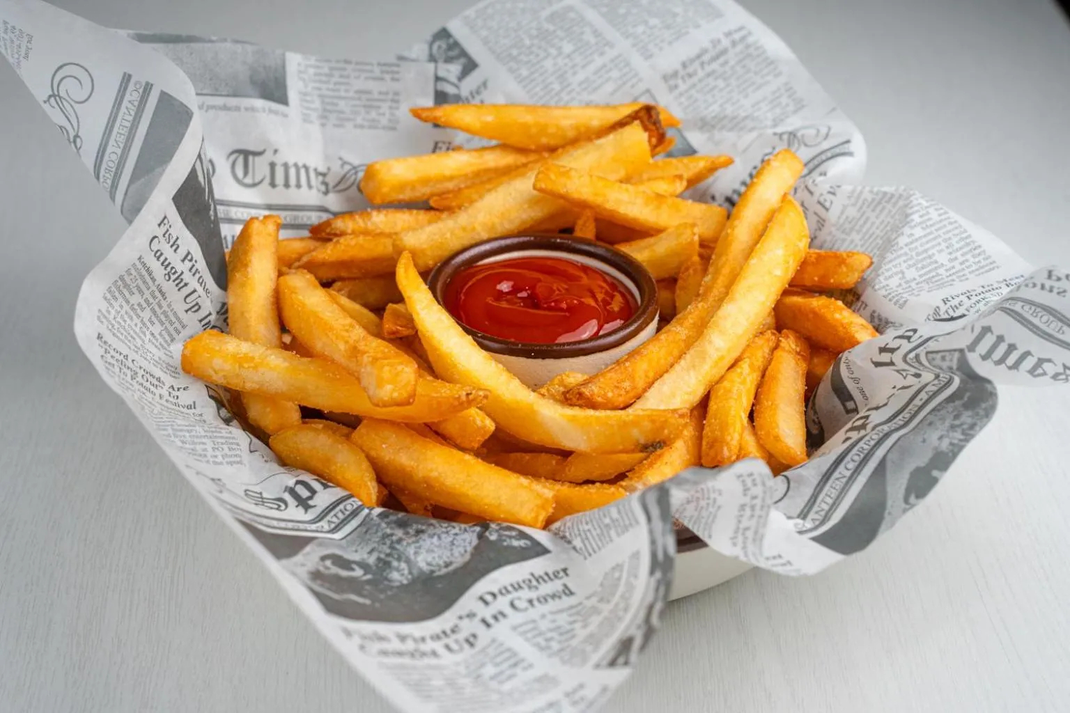 Restaurant/places to eat in The Armon Stamford Hotel & Conference Center