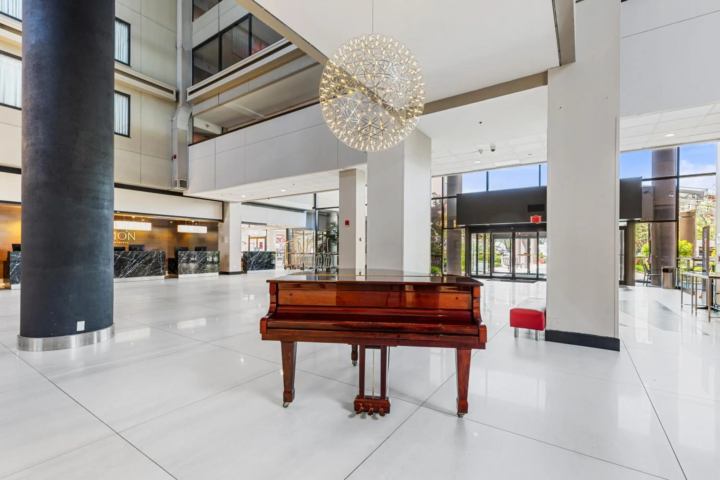 Lobby or reception in The Armon Stamford Hotel & Conference Center Lobby or reception in The Armon Stamford Hotel & Conference Center