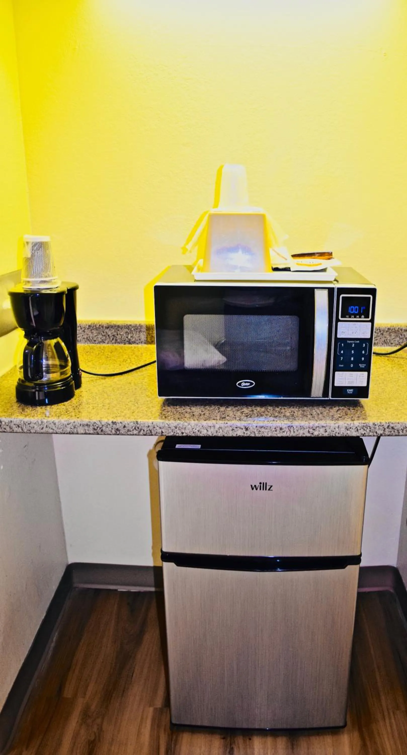 Coffee/tea facilities in Days Inn by Wyndham Burleson Ft. Worth
