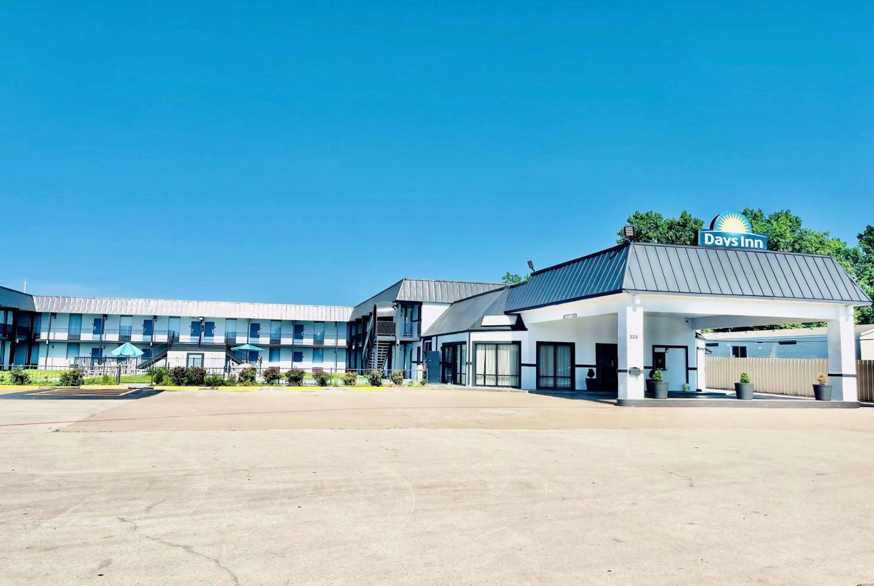 Property building in Days Inn by Wyndham Burleson Ft. Worth