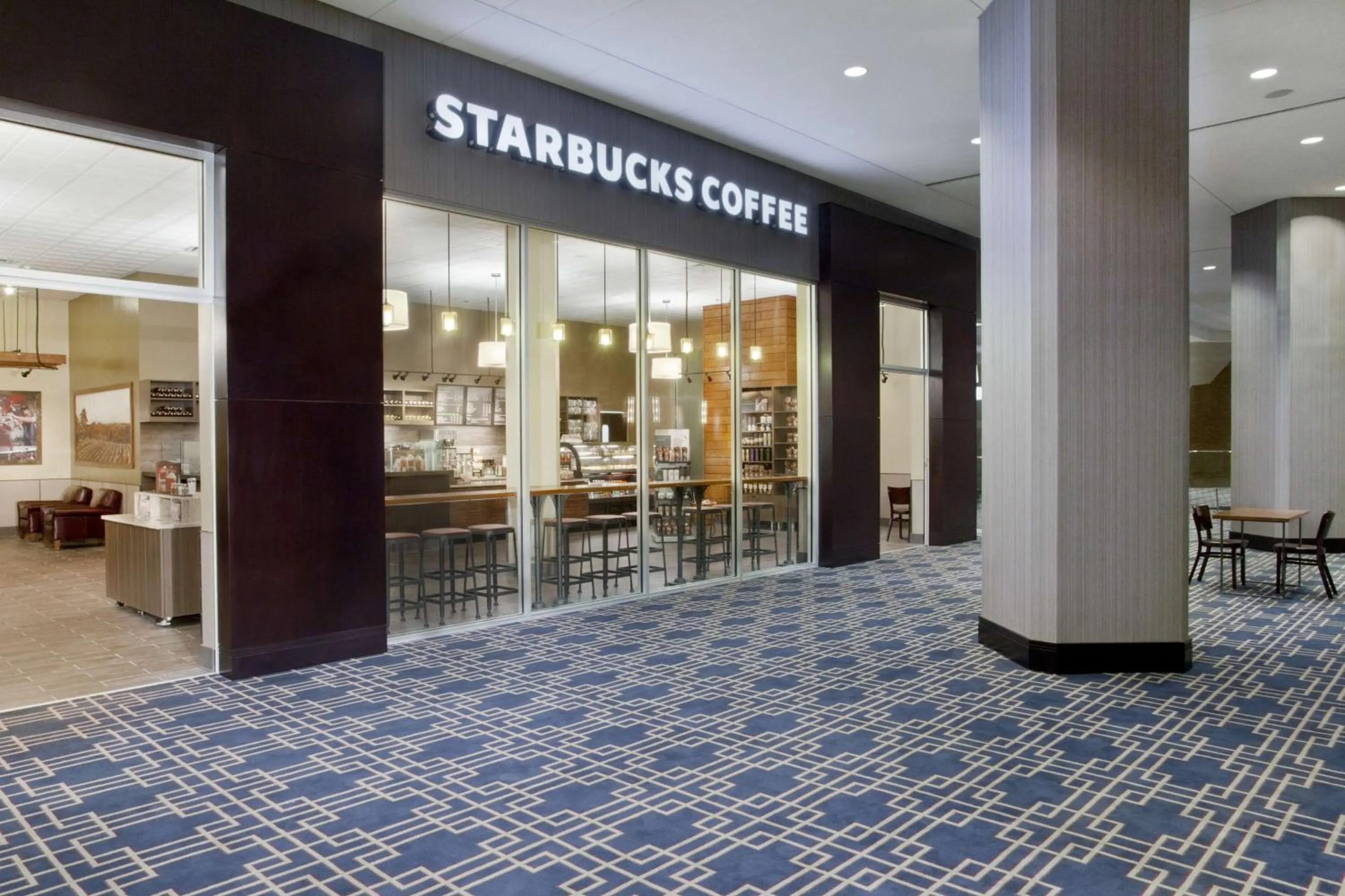 Restaurant/places to eat in Hyatt Regency New Orleans