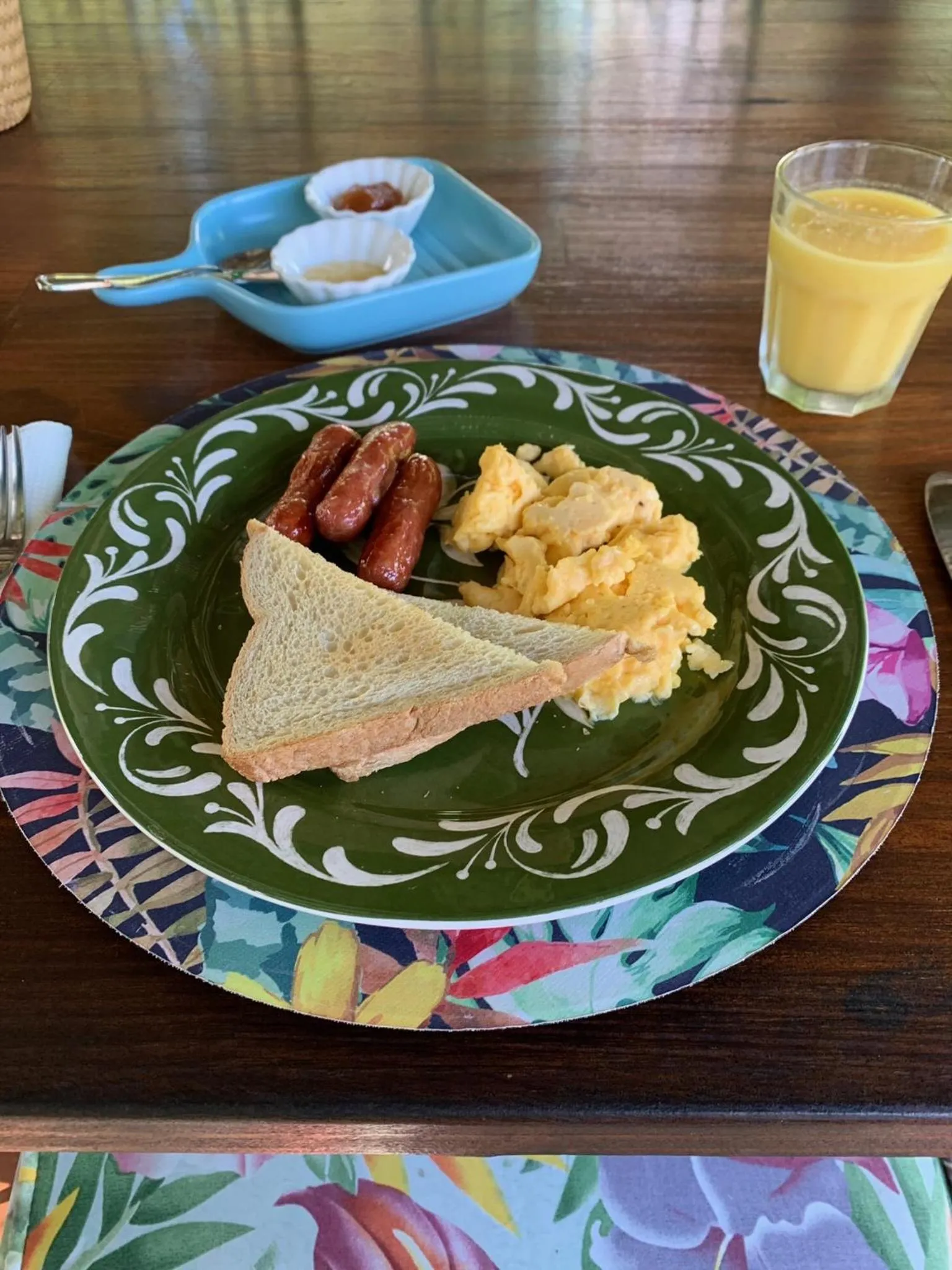 Breakfast in Campito Loving