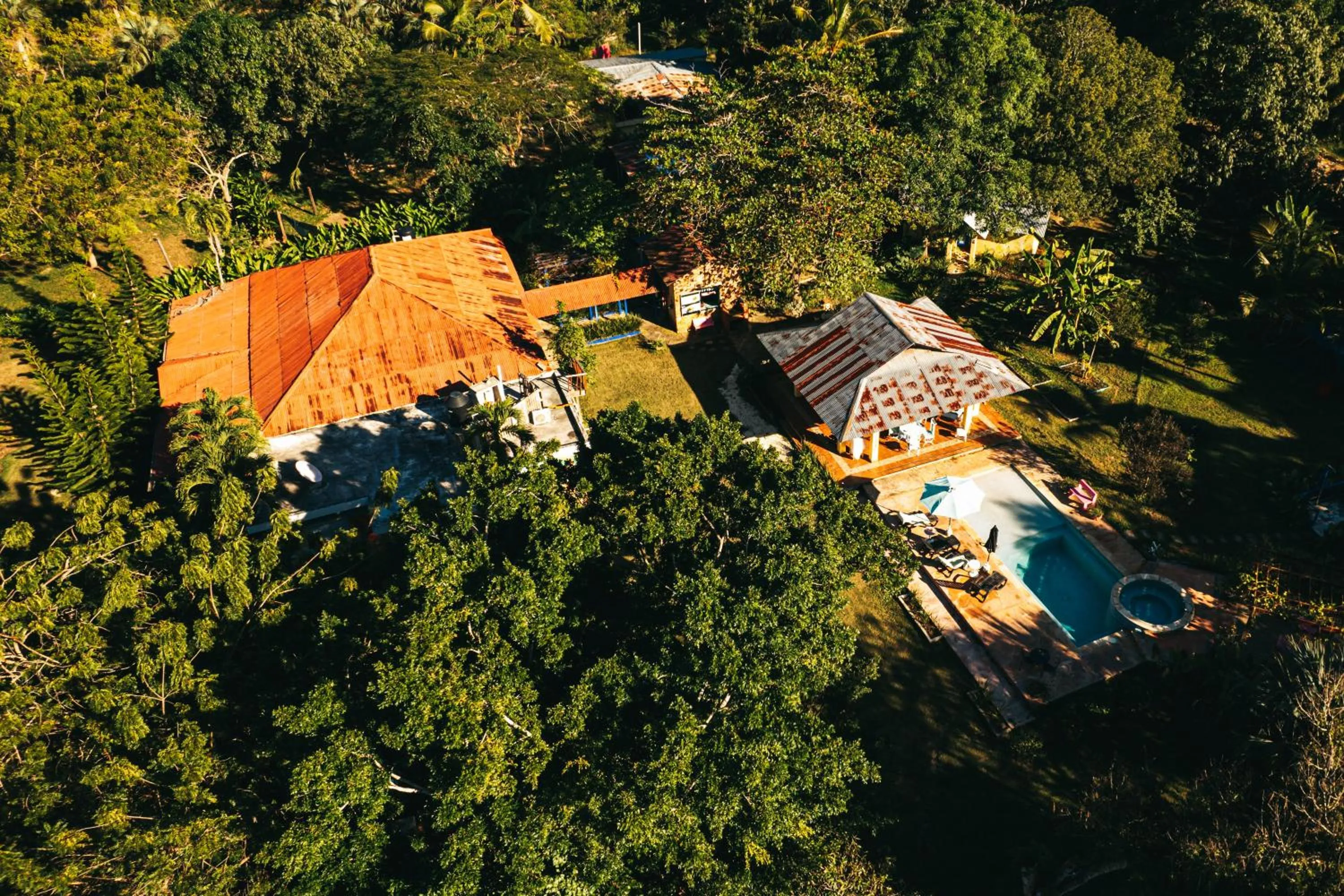 Property building in Campito Loving